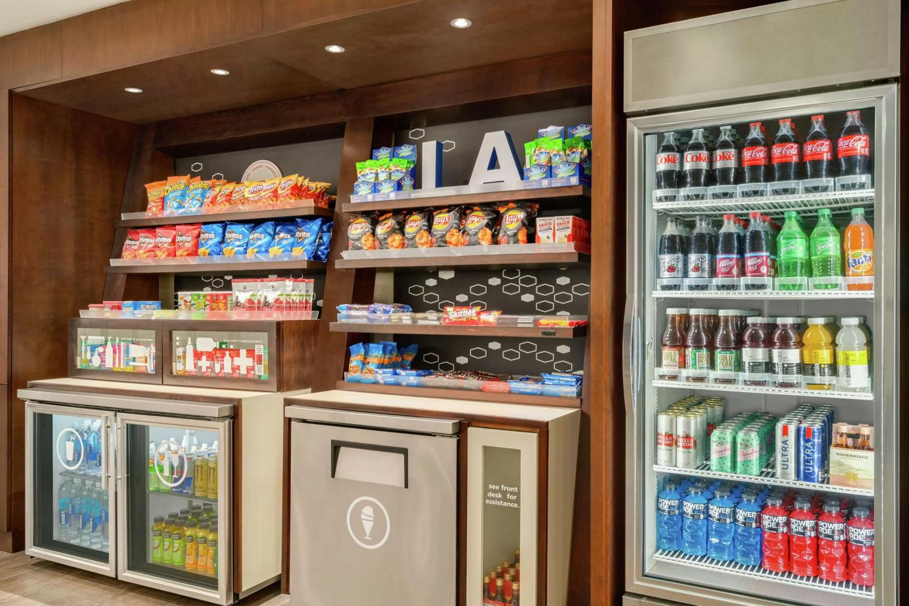 Restaurant/places to eat in Hampton Inn New Orleans/St.Charles Ave