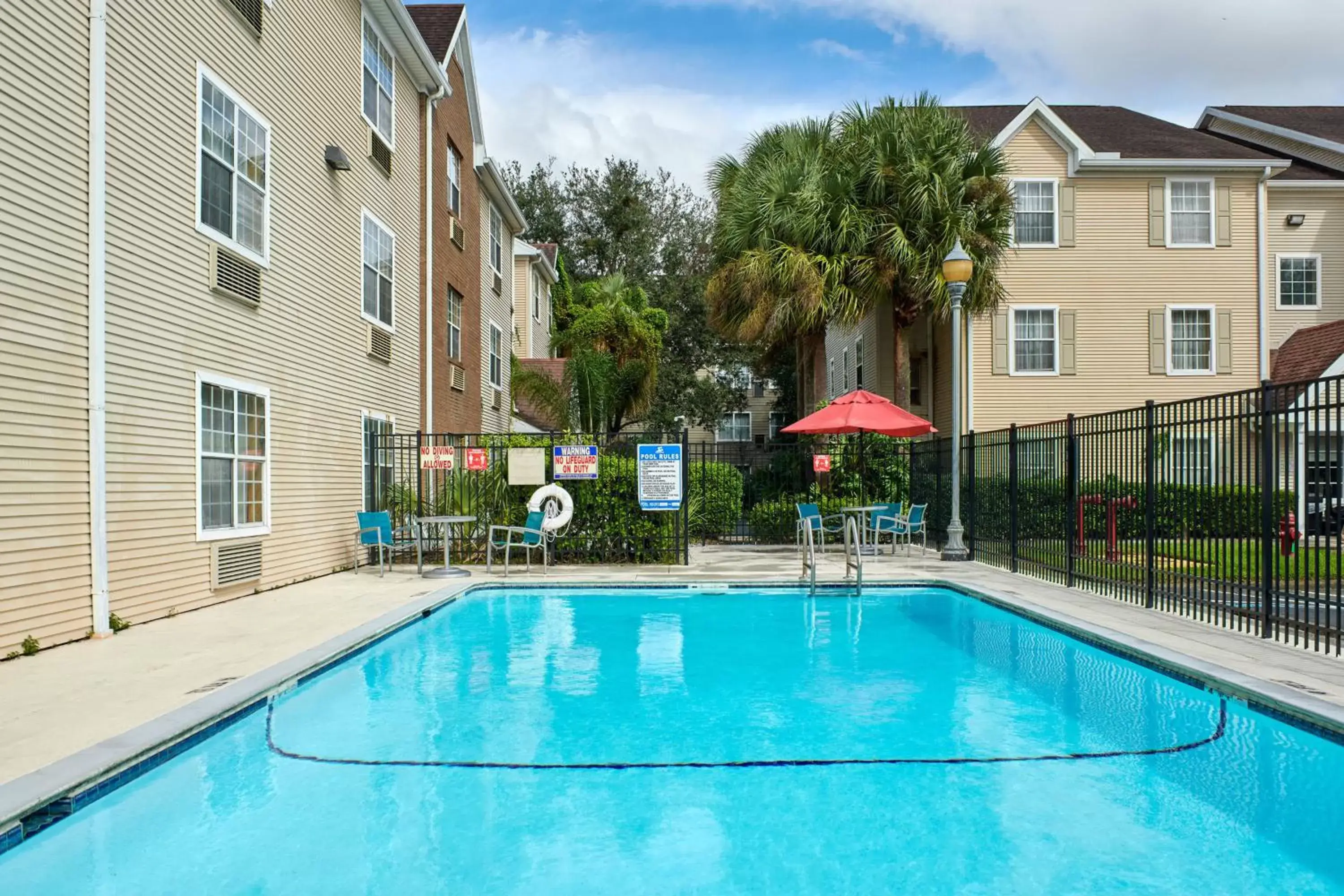 Swimming Pool in TownePlace Suites Tampa North I-75 Fletcher