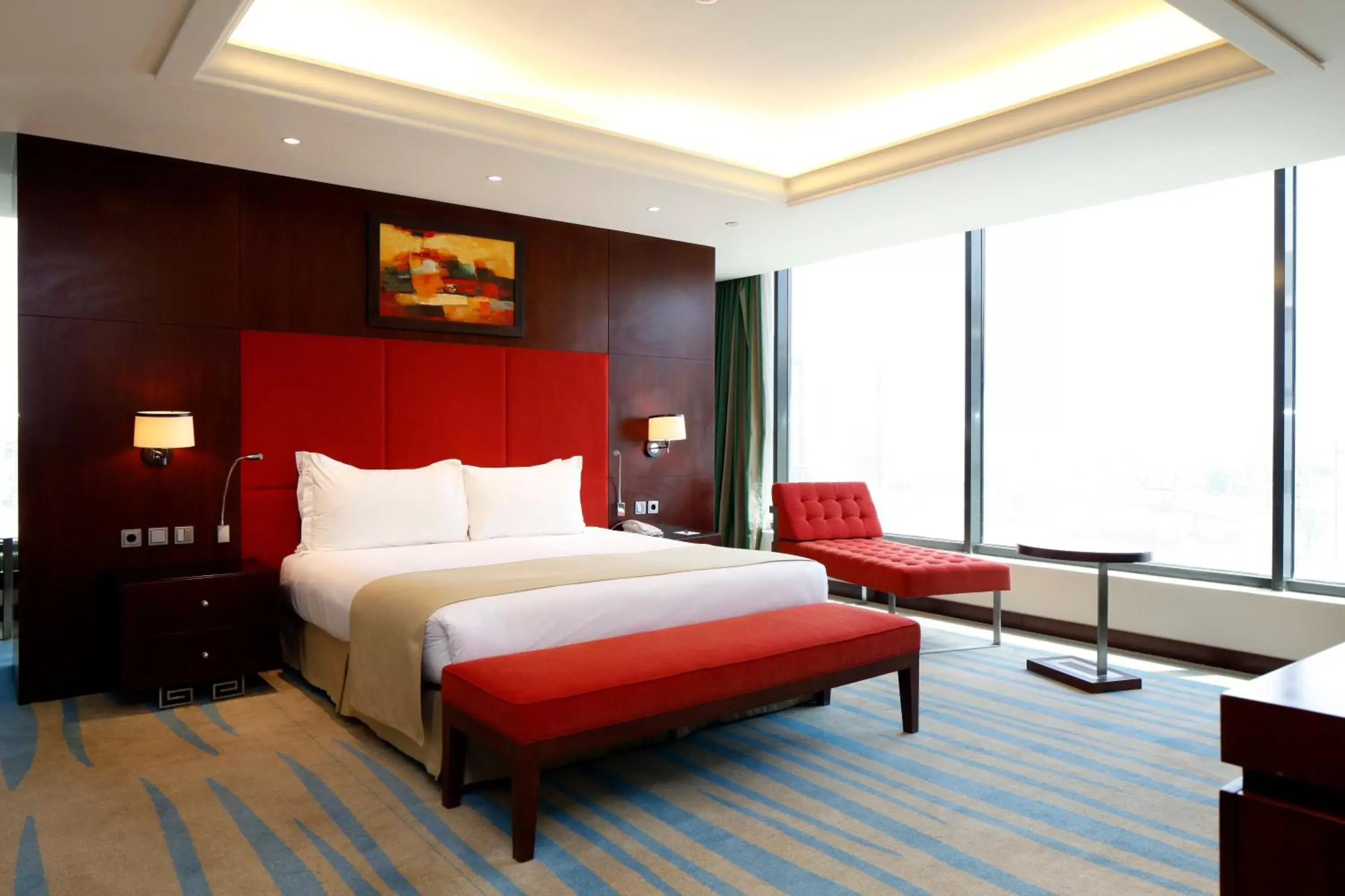 Photo of the whole room, Bed in Holiday Inn Olaya, an IHG Hotel