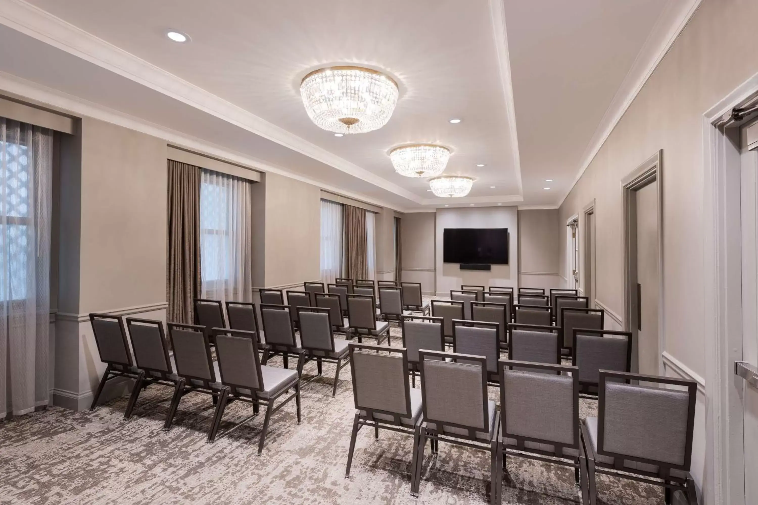 Meeting/conference room in The Benson Portland, Curio Collection by Hilton