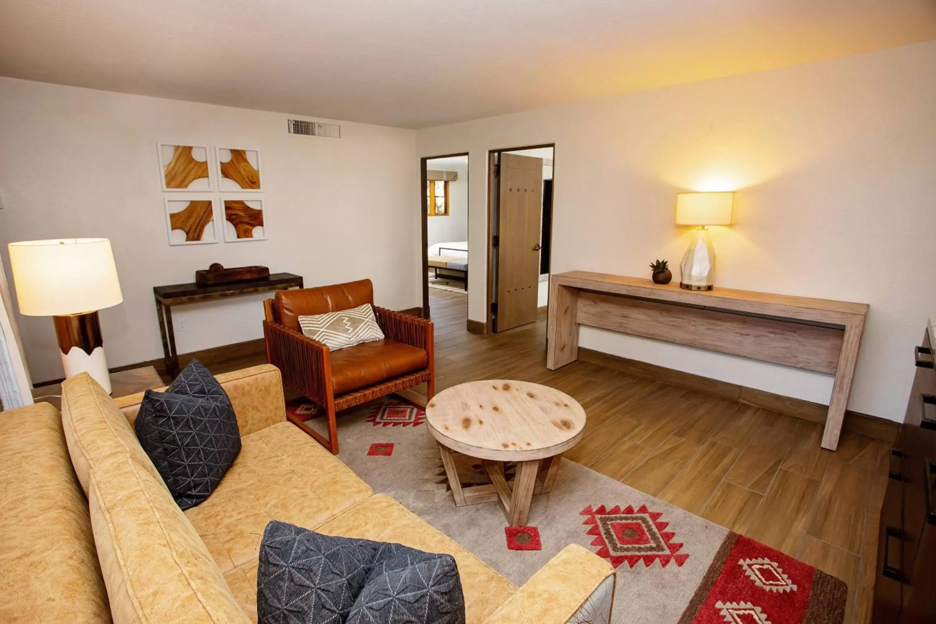Living room, Seating Area in JW Marriott Scottsdale Camelback Inn Resort & Spa