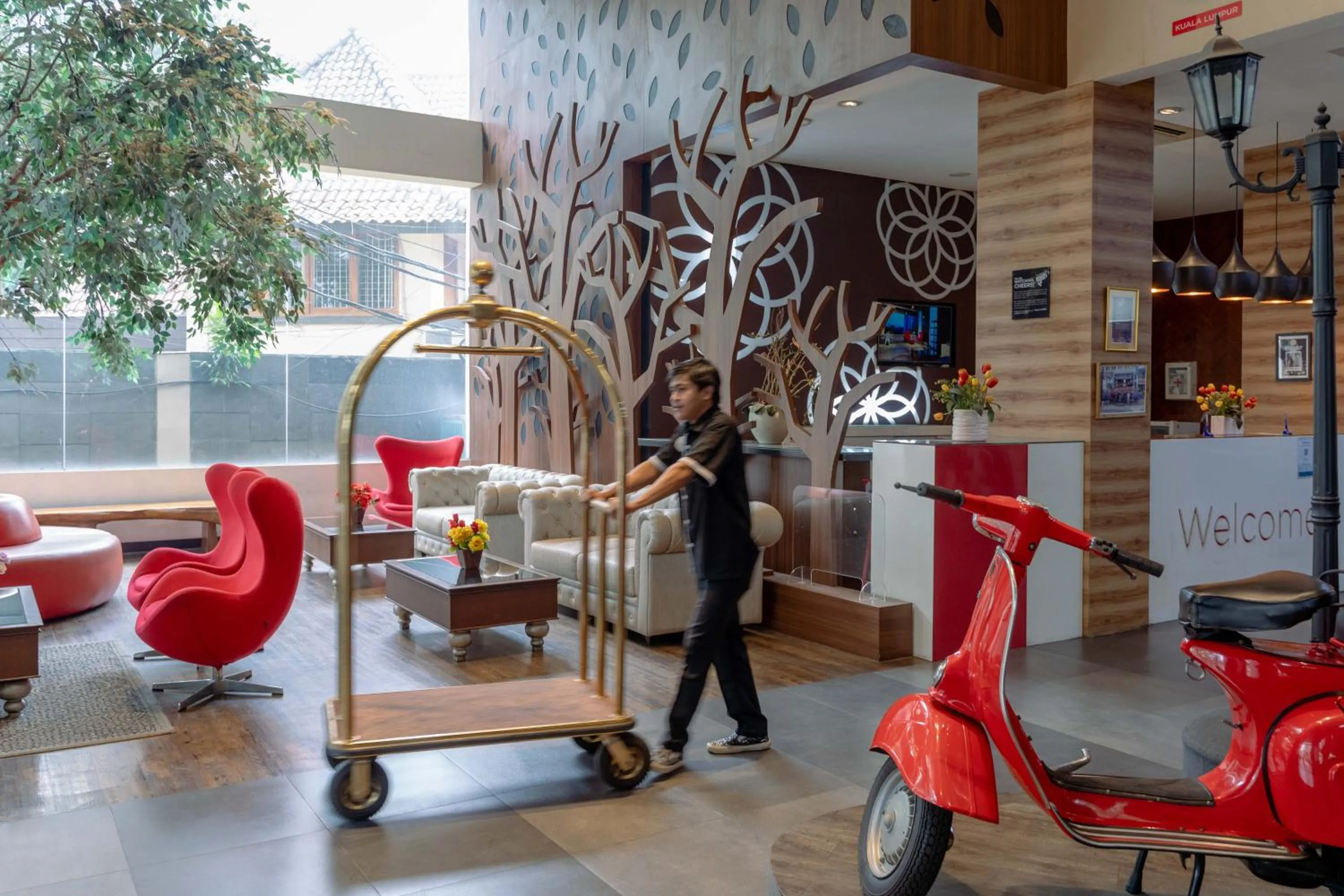 Seating area in Kalya Hotel Bandung Dago
