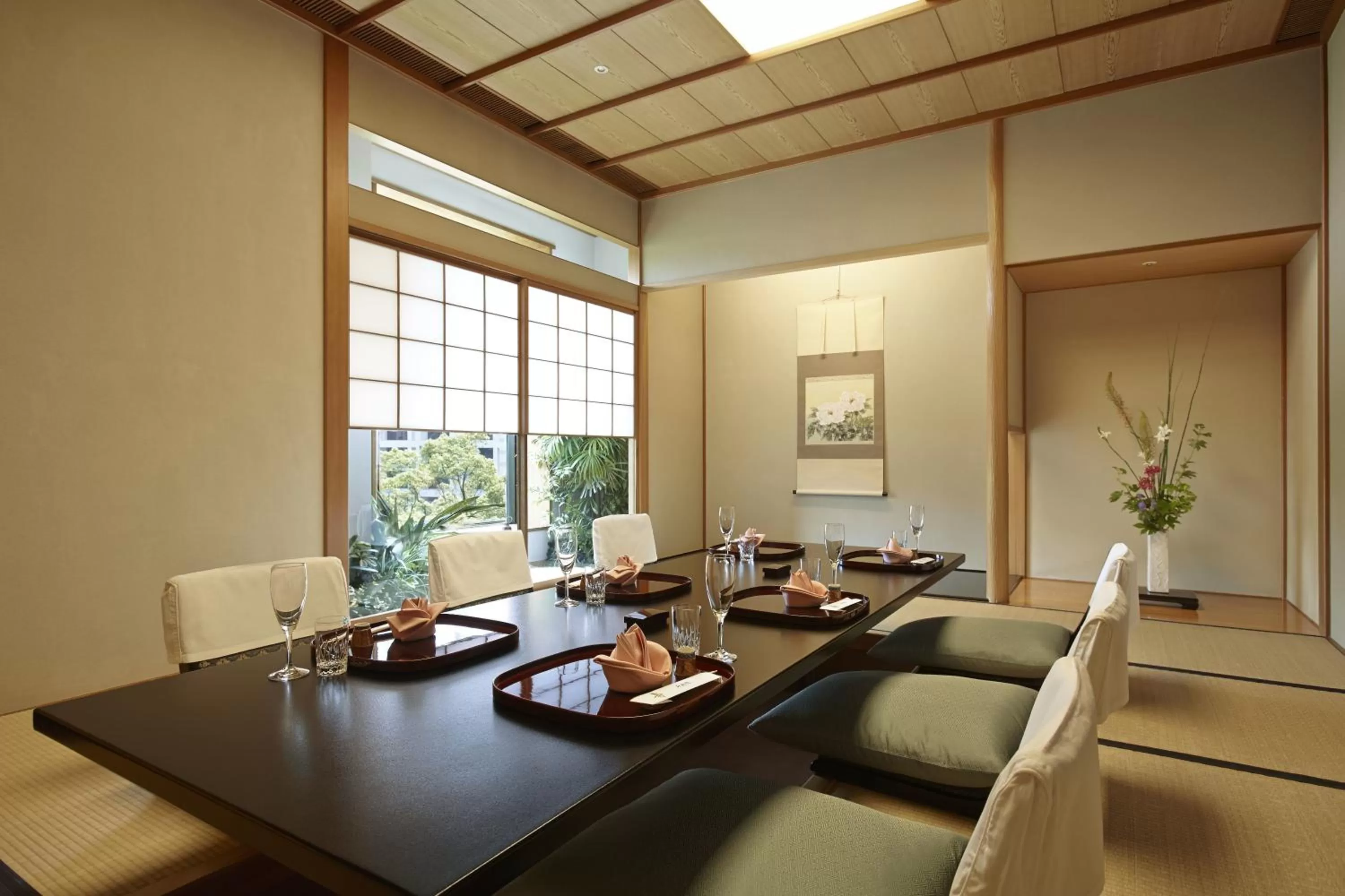 Restaurant/places to eat in Hotel New Otani Tokyo Garden Tower