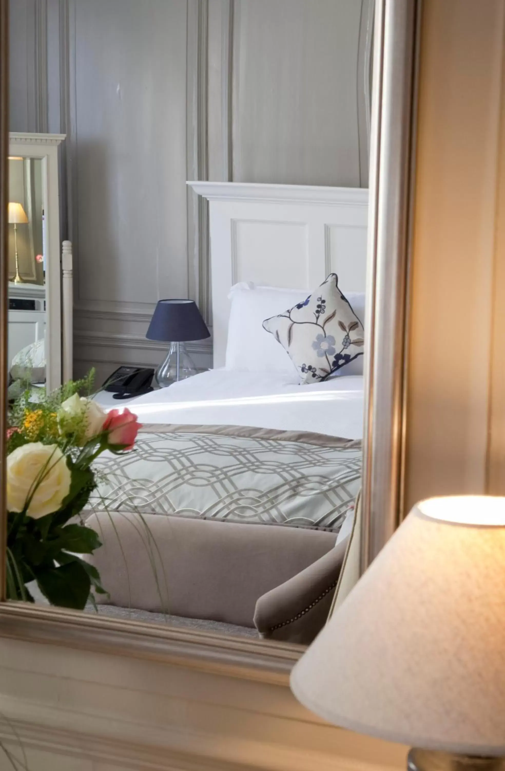 Bedroom, Bed in Vanbrugh House Hotel