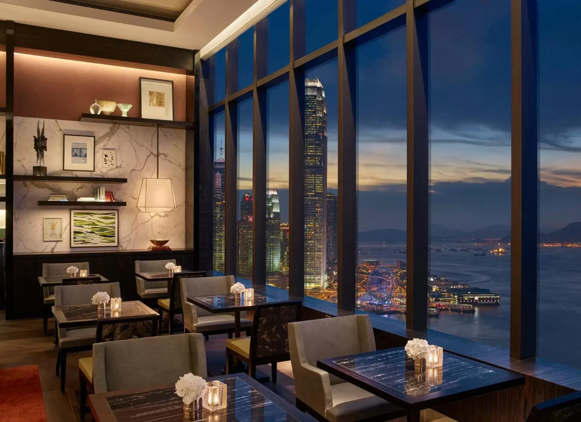 Lounge or bar, Restaurant/Places to Eat in Grand Hyatt Hong Kong