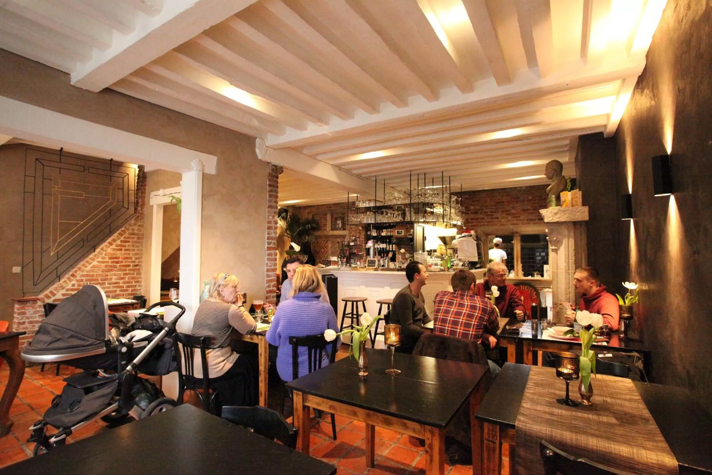 Food and drinks in B&B Sablon Antwerp