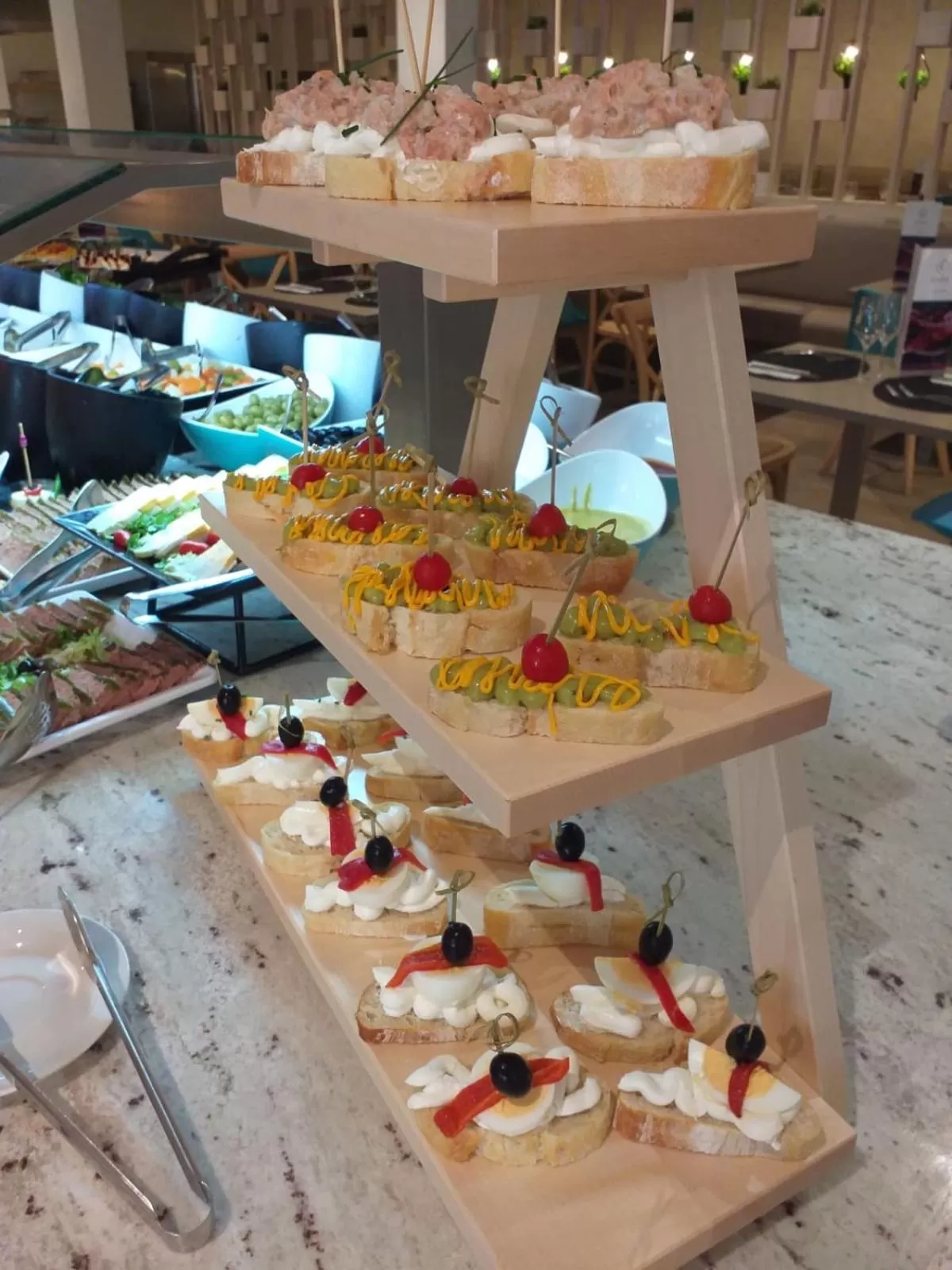 Food in Gara Suites Golf & Spa