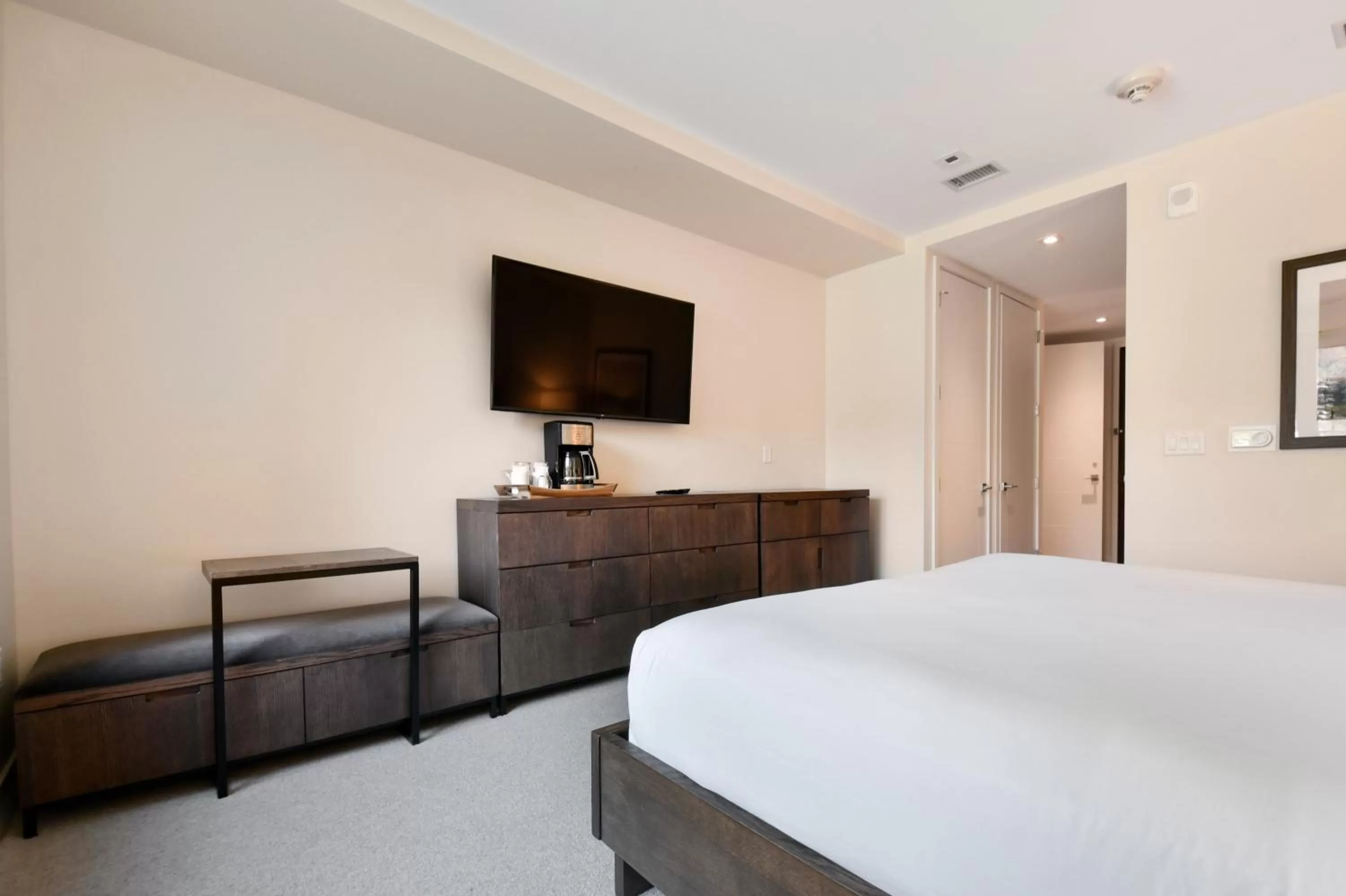 Bed in Lift Park City Condominiums