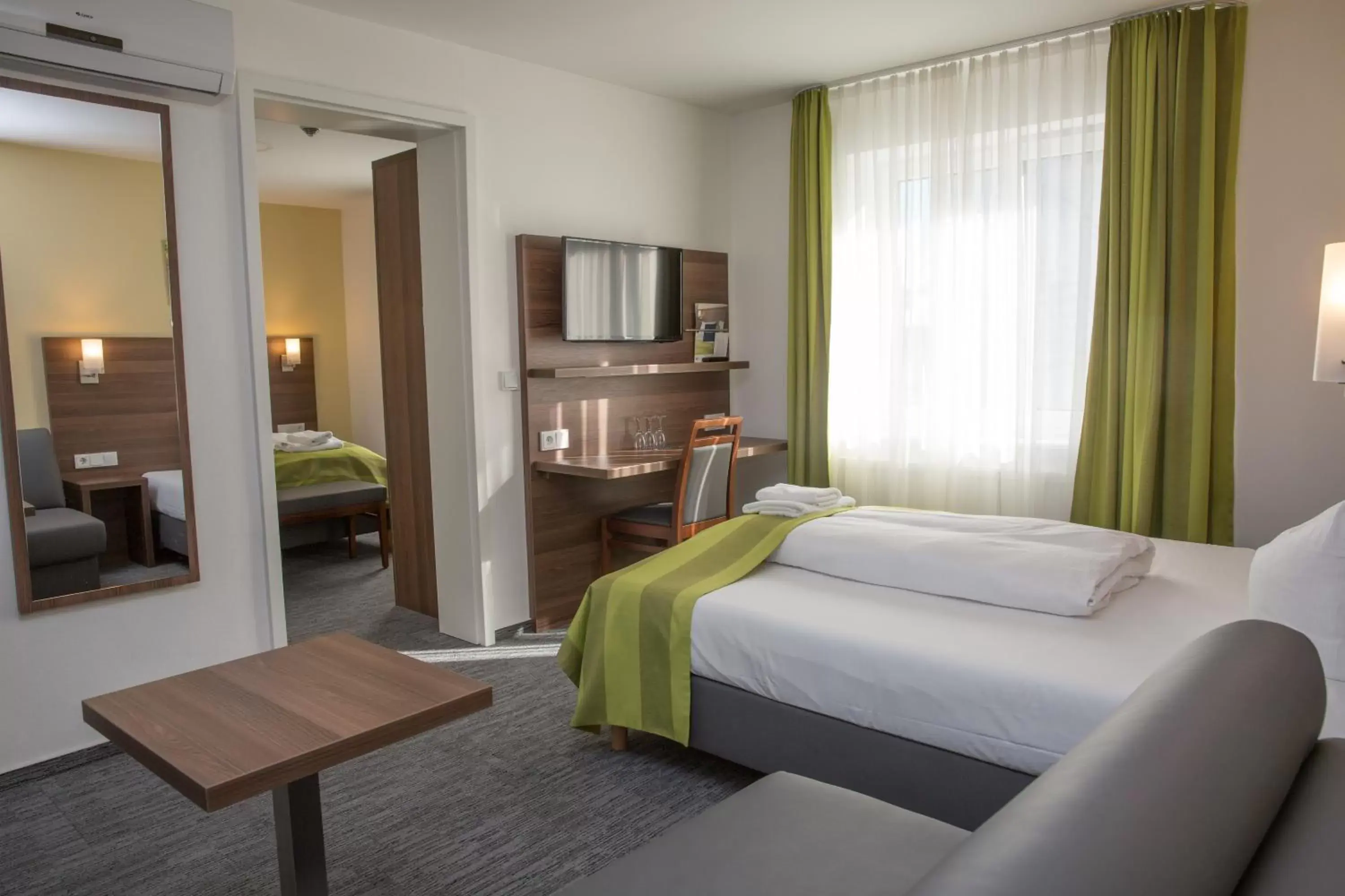 Photo of the whole room, Bed in Goethe Hotel Messe by Trip Inn