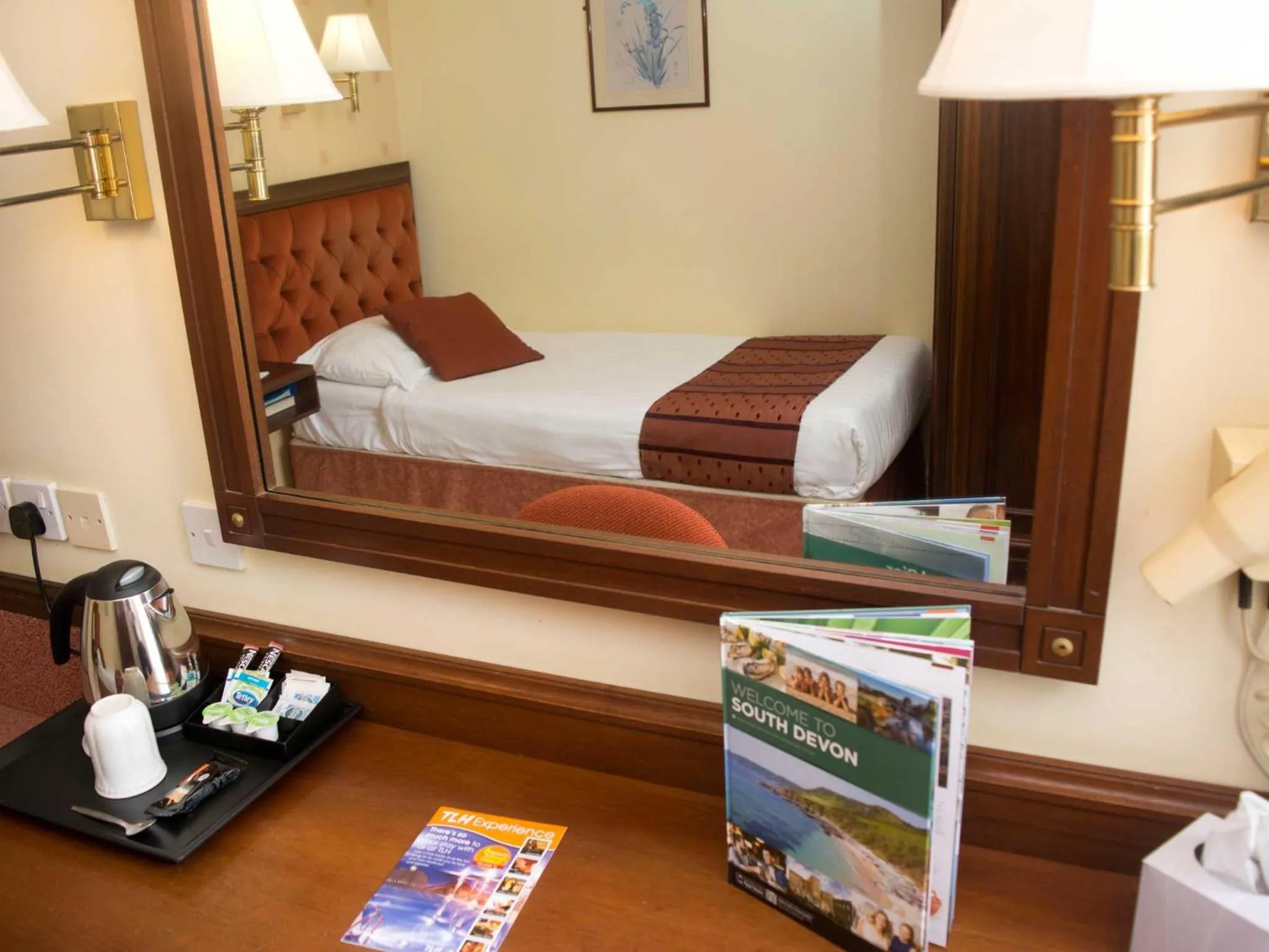 Bed in TLH Toorak Hotel - TLH Leisure, Entertainment and Spa Resort