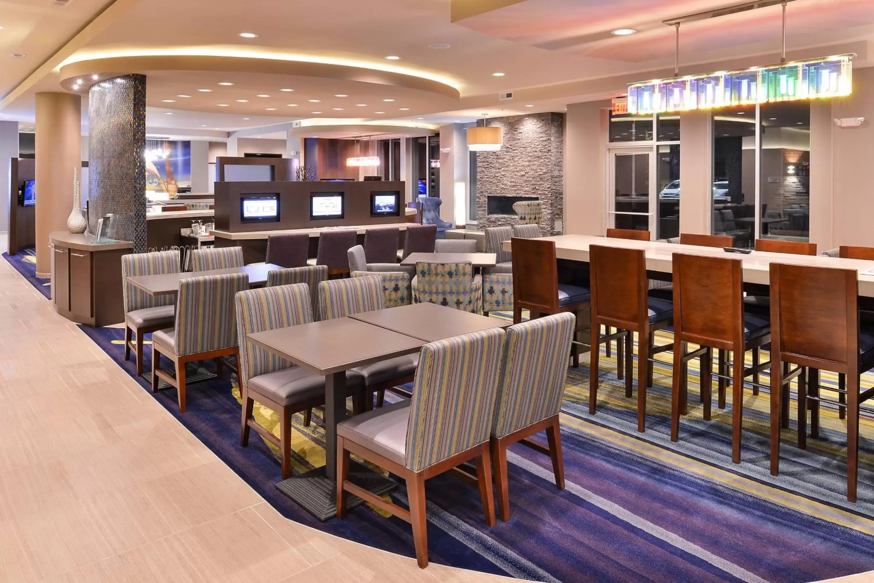 Lobby or reception, Restaurant/Places to Eat in SpringHill Suites by Marriott Raleigh Cary