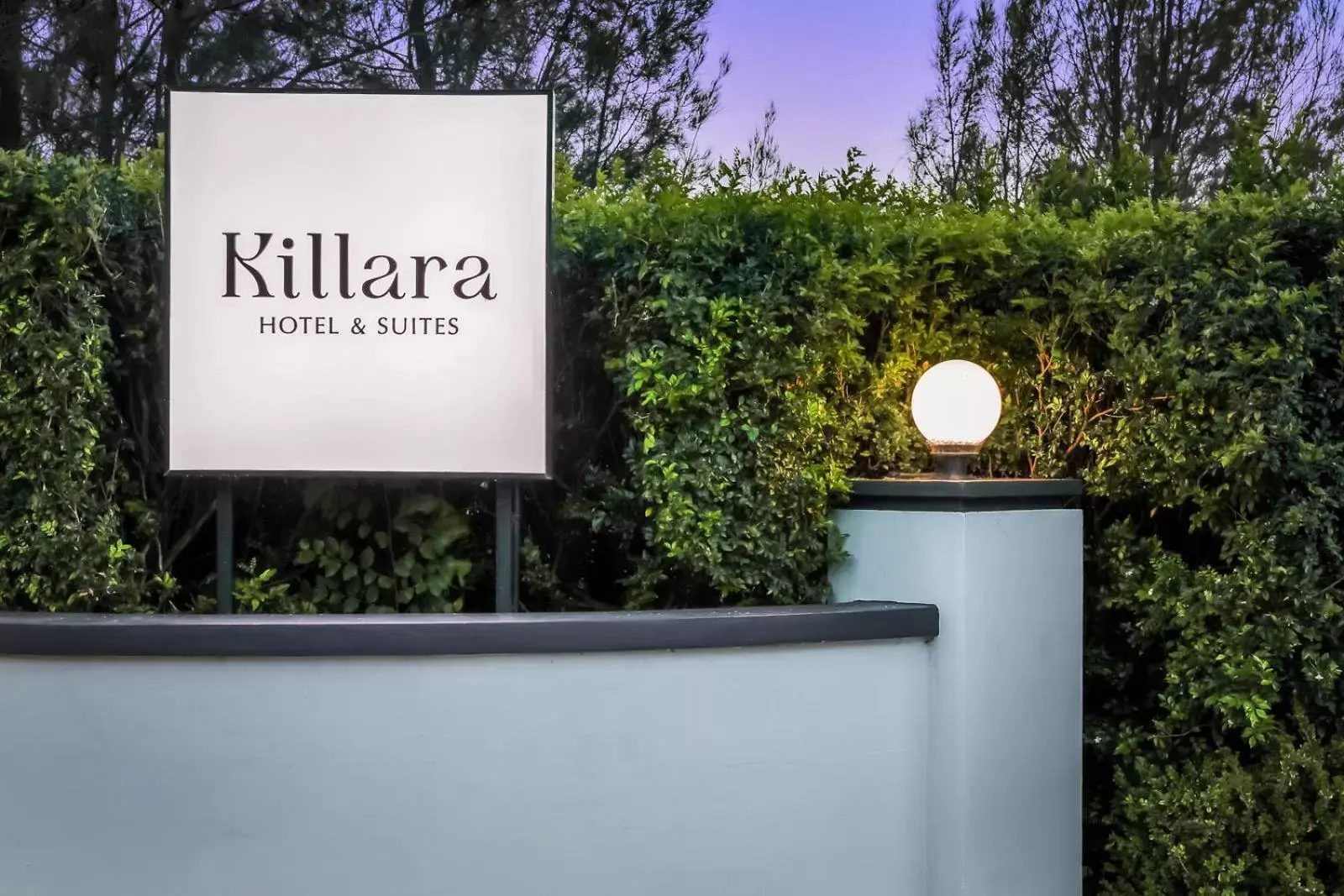 Property Logo/Sign in Killara Hotel & Suites