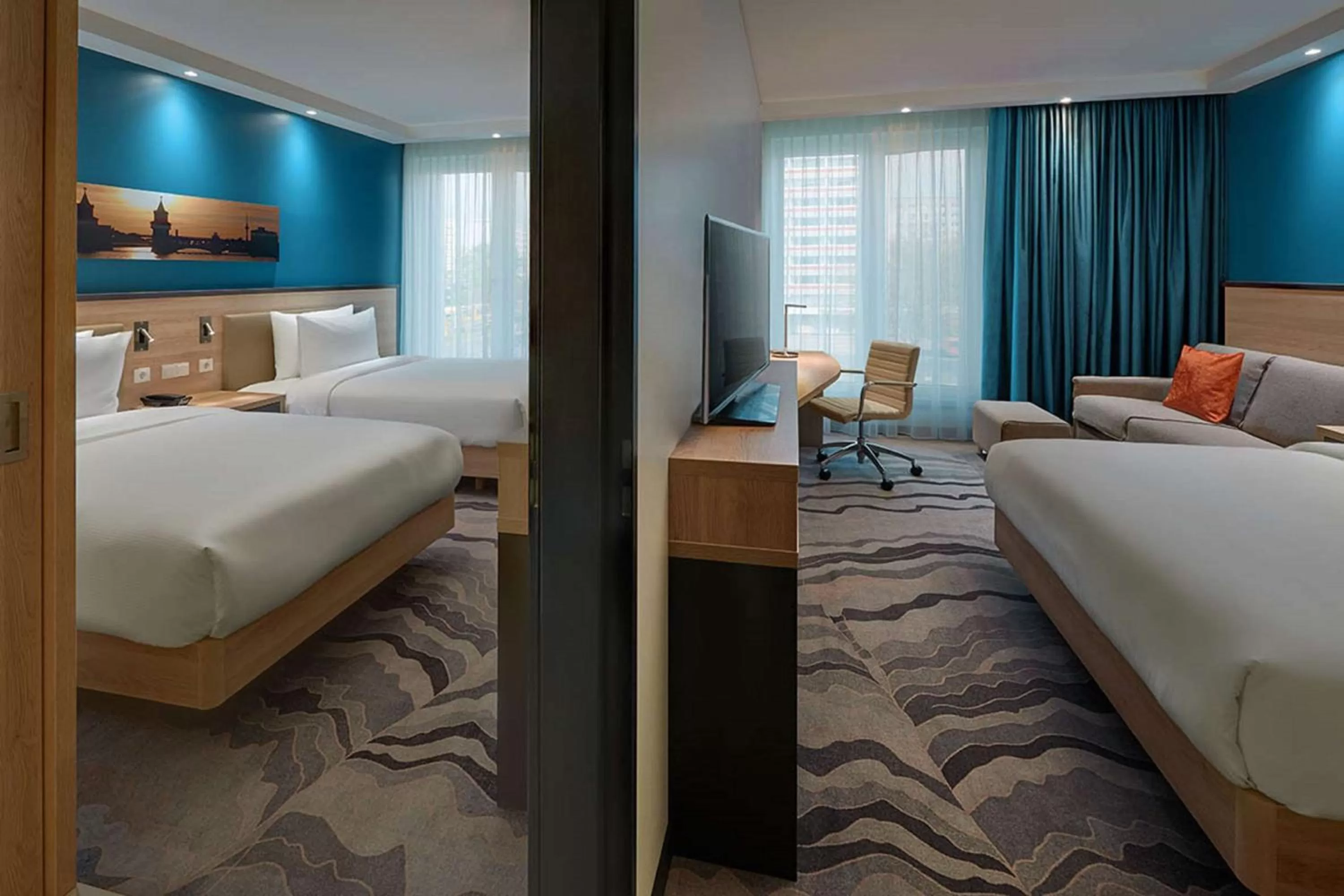 Bed in Hampton by Hilton Berlin City Centre Alexanderplatz