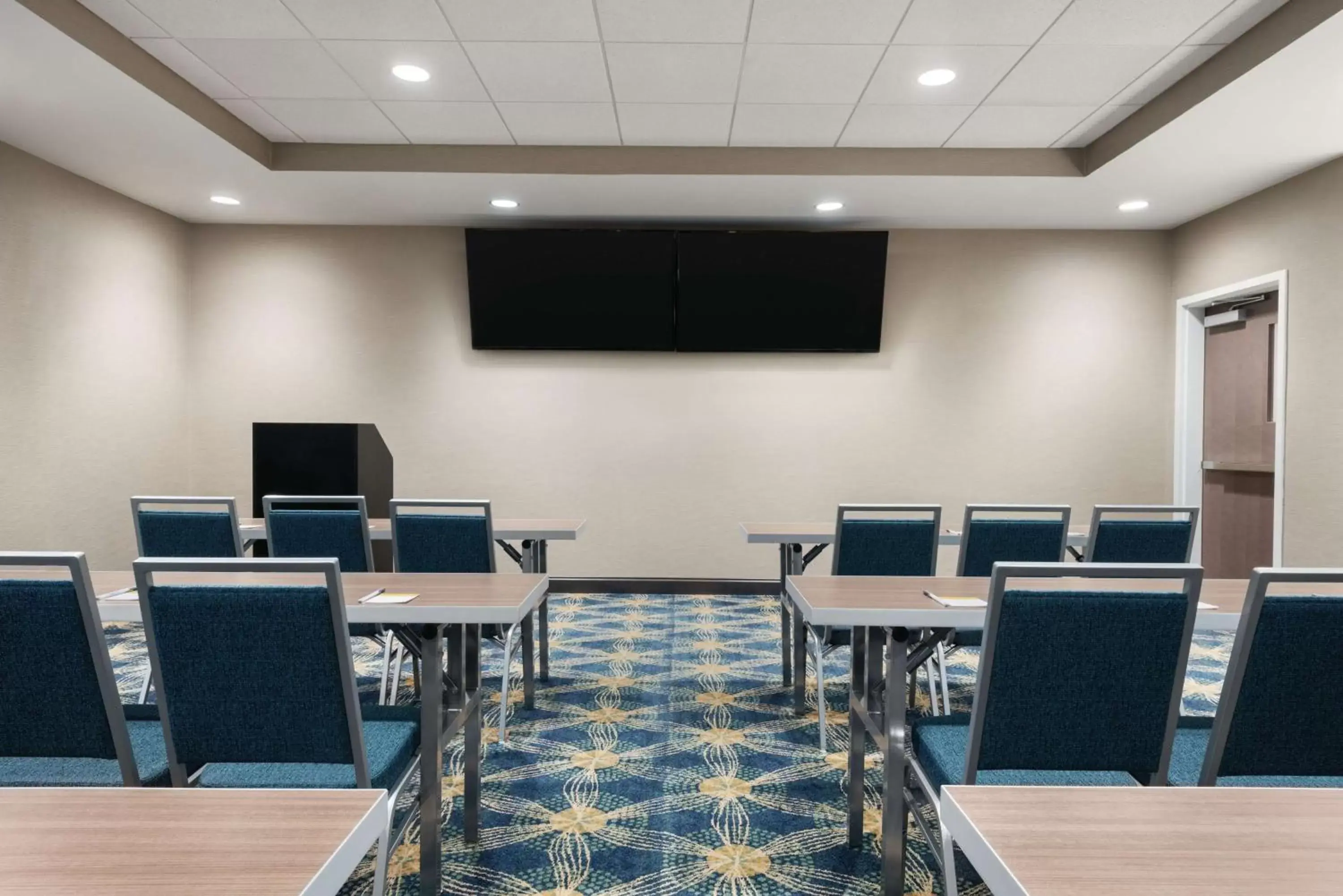 Meeting/conference room in Hampton Inn Champaign Southwest