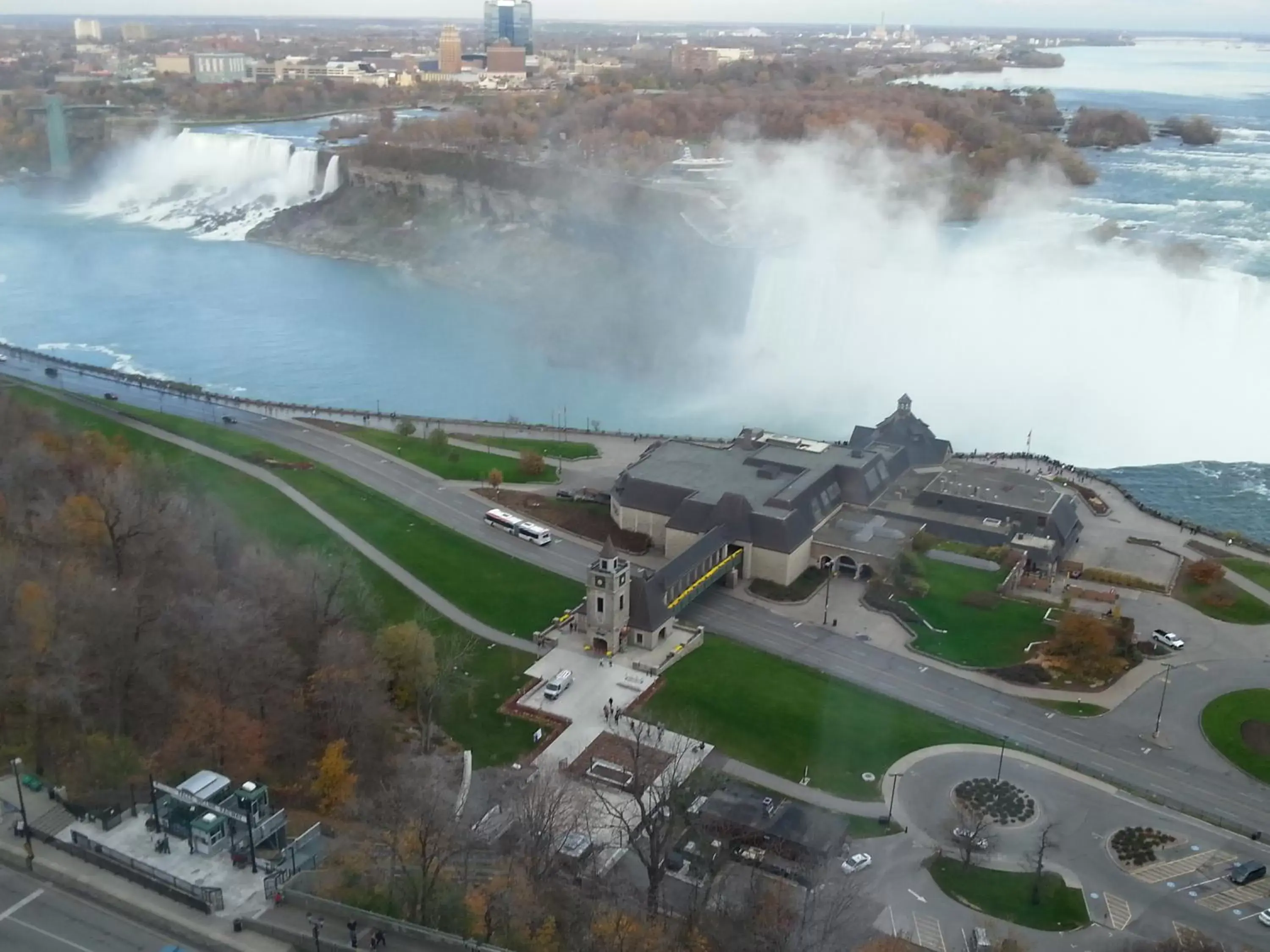 View (from property/room), Bird's-eye View in Tower Hotel at Fallsview