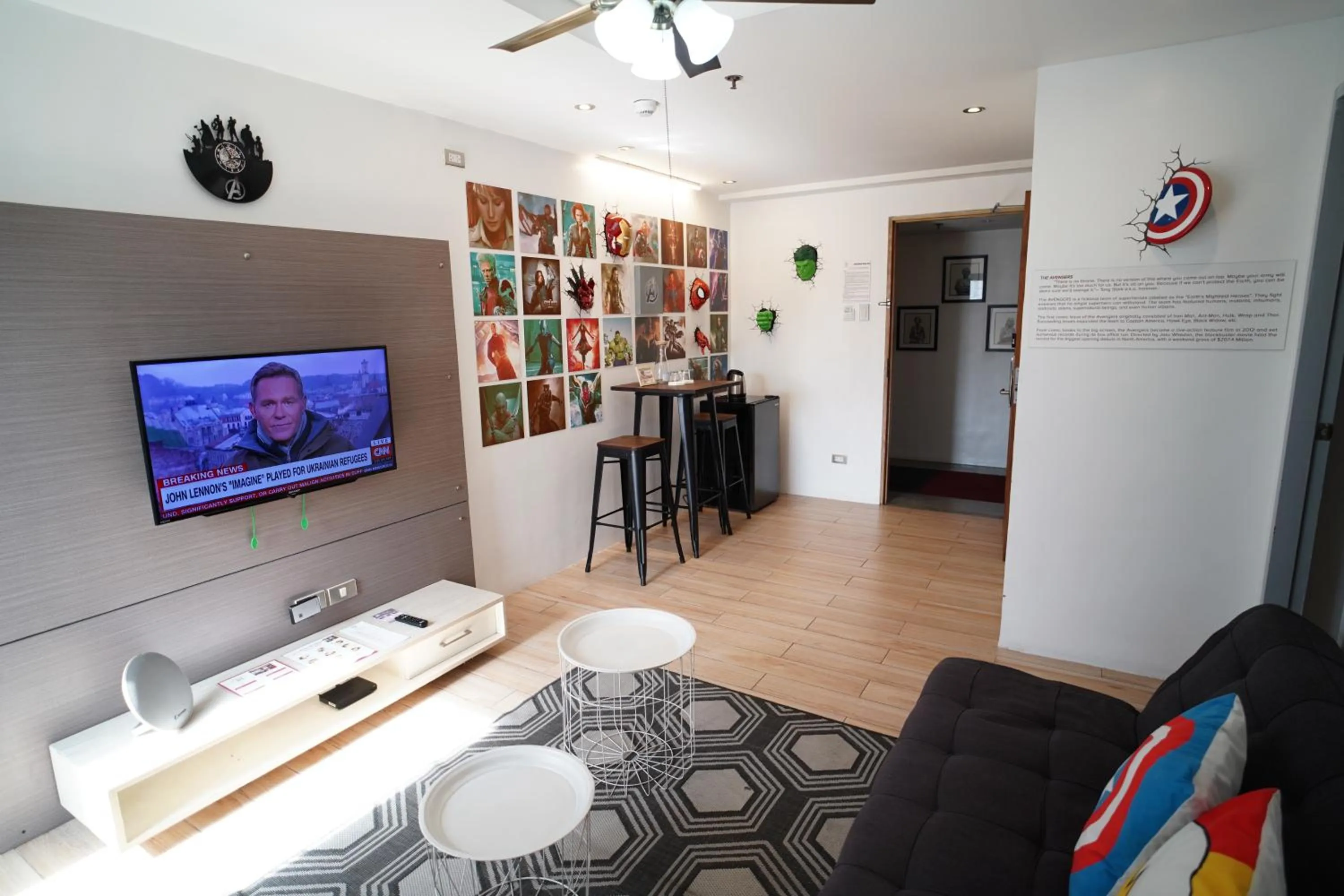 Seating area in Heroes Hotel