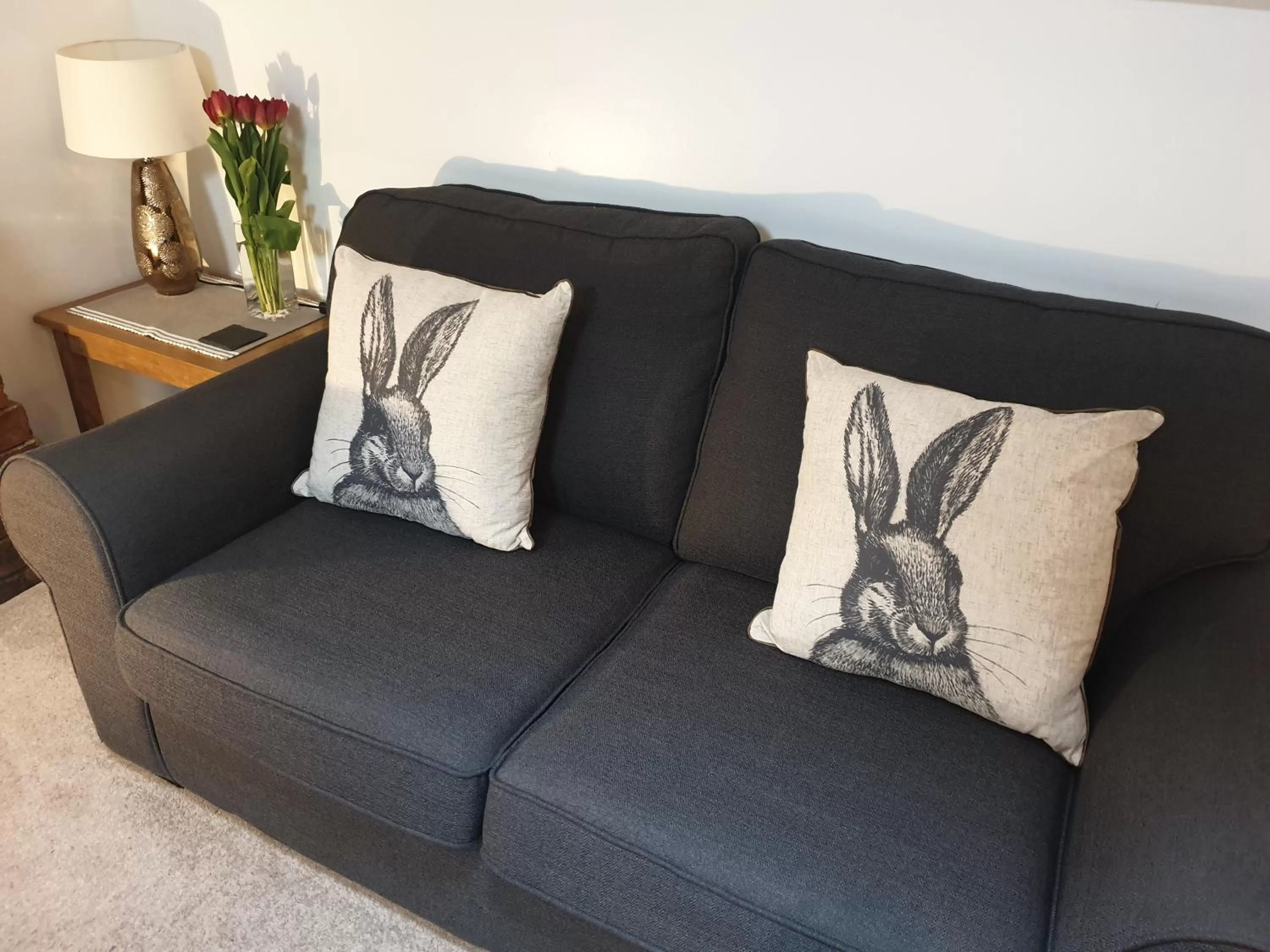 Seating area in Lyndene