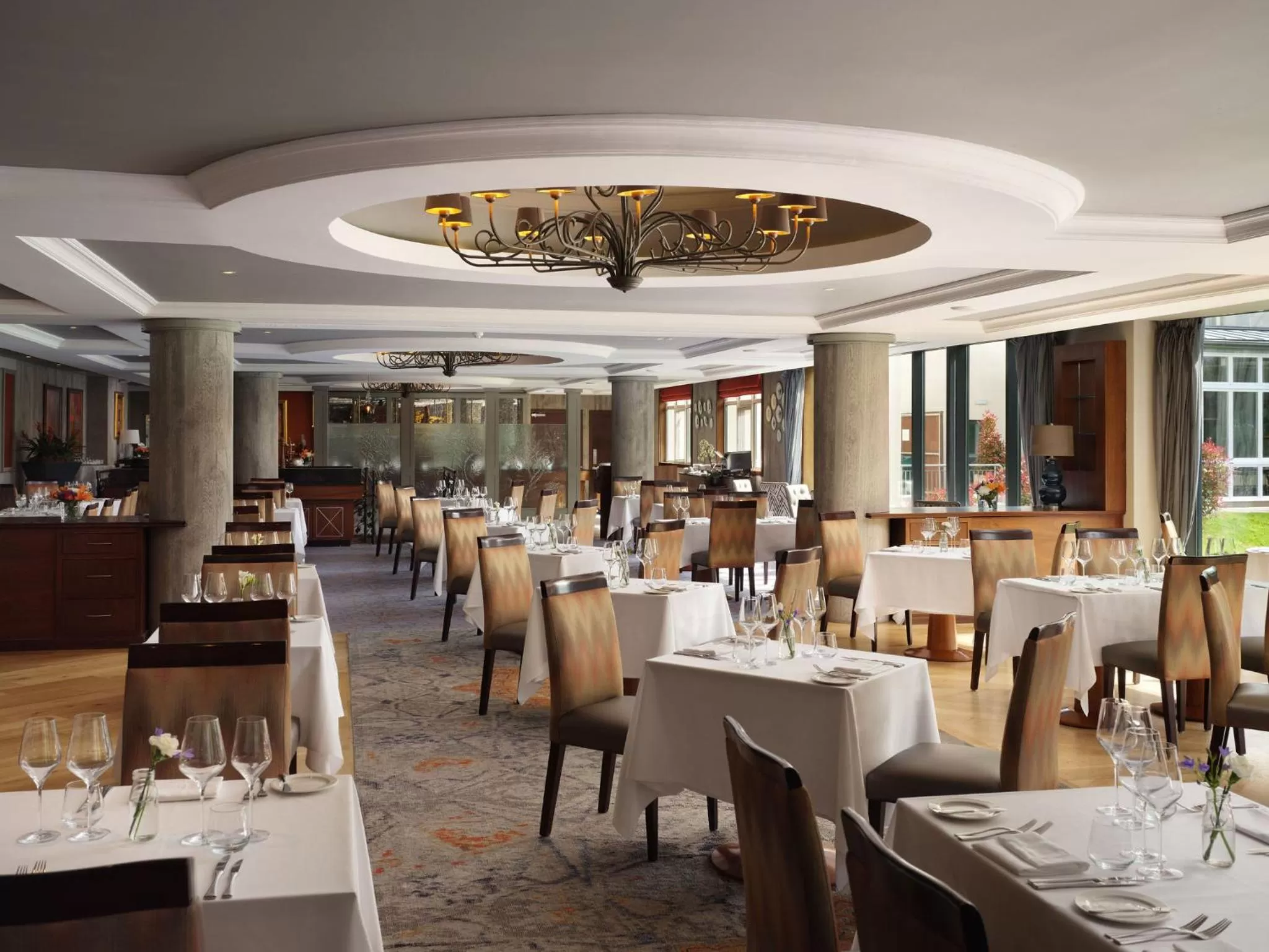 Restaurant/places to eat in Lyrath Estate