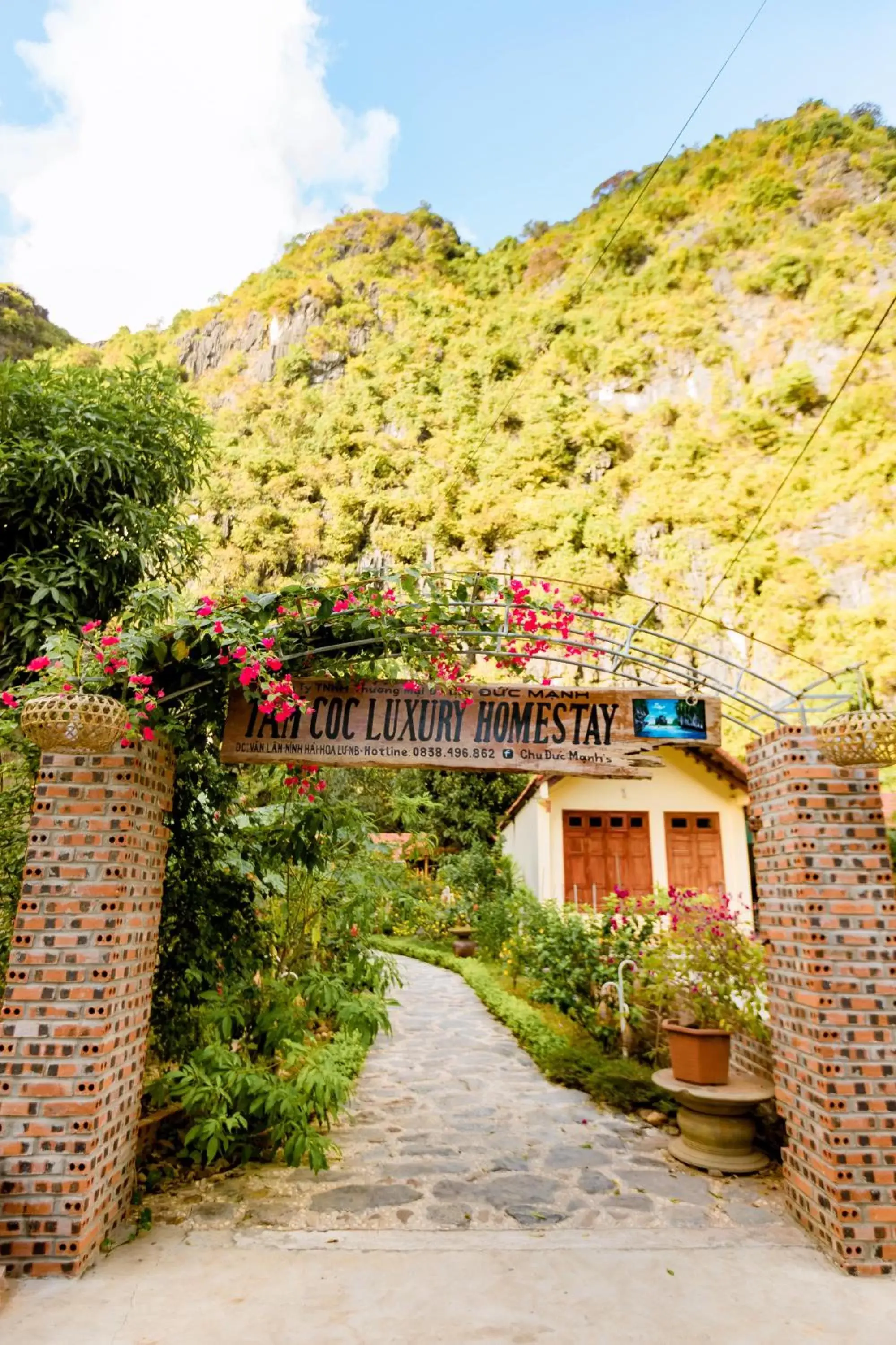 Facade/entrance, Property Building in Tam Coc Luxury Homestay