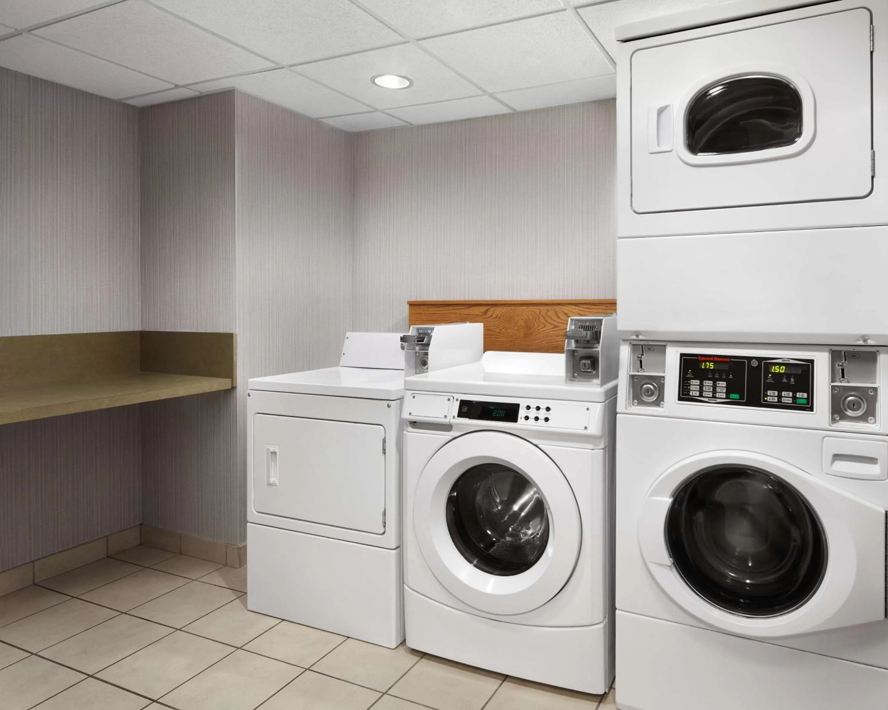 Property building in Hilton Garden Inn Beaufort