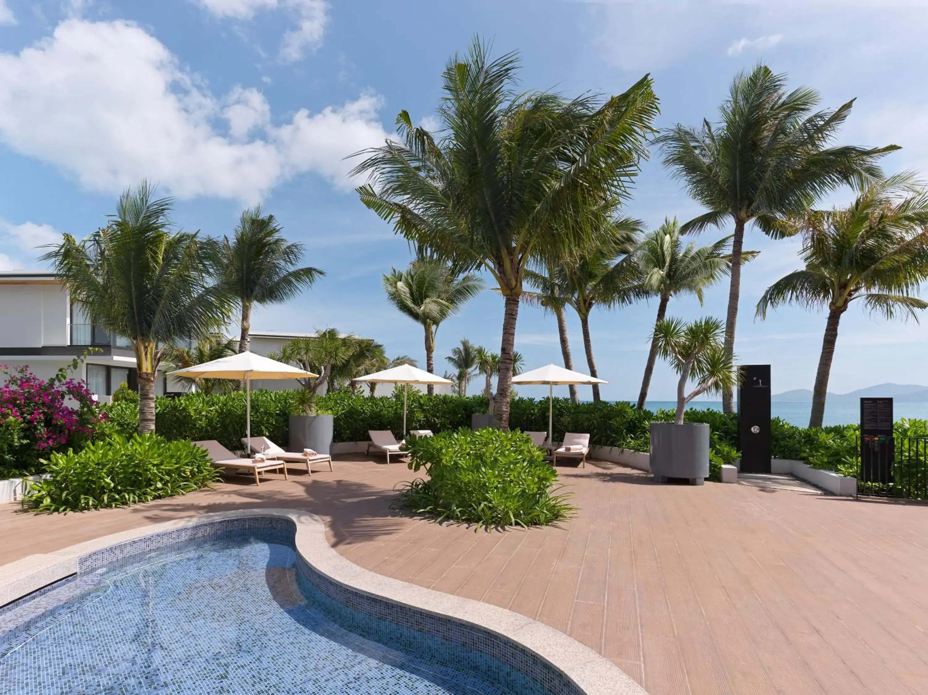 Pool view, Swimming Pool in Gran Meliá Nha Trang