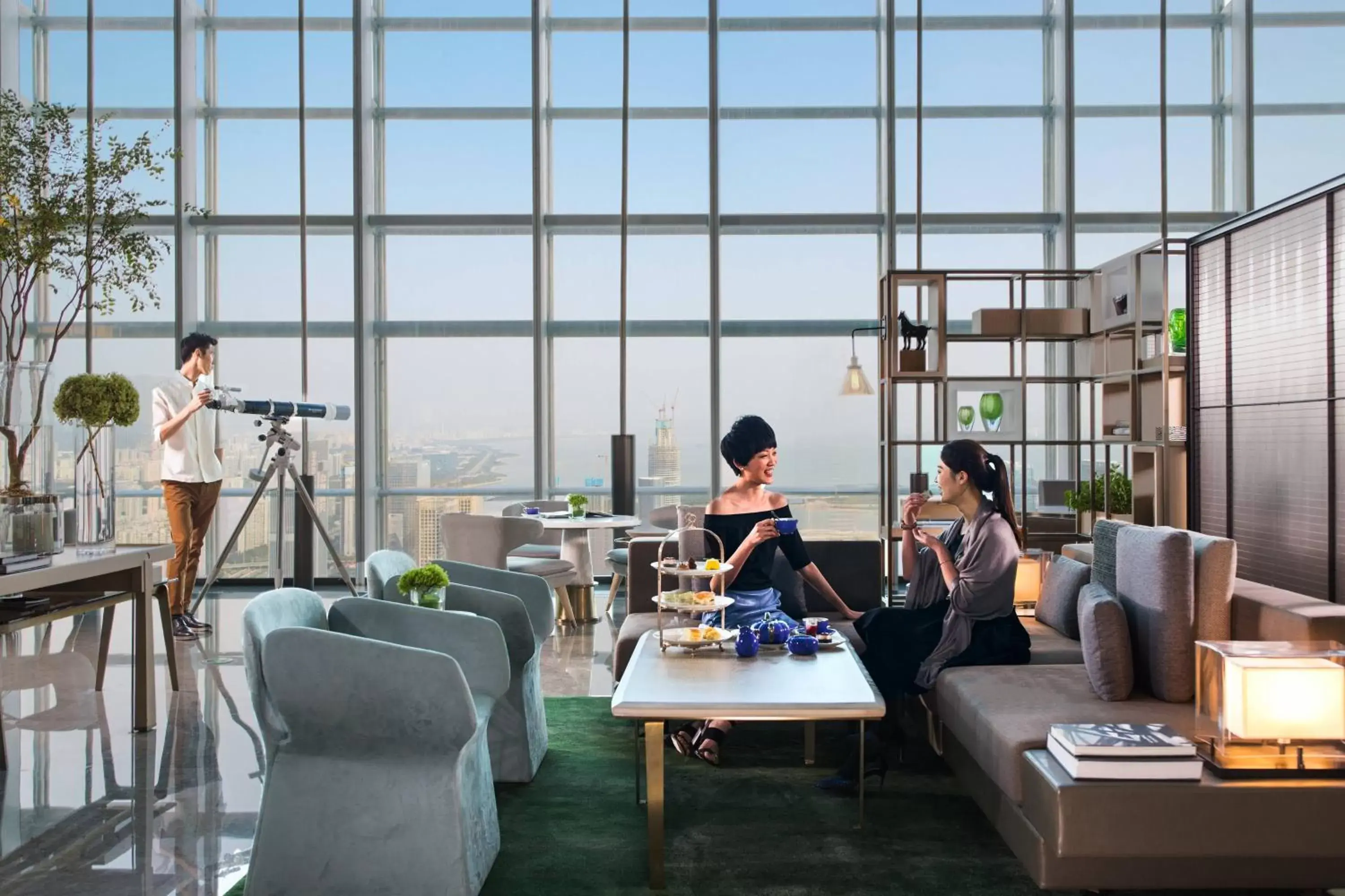 Lounge or bar in Shenzhen Marriott Hotel Nanshan