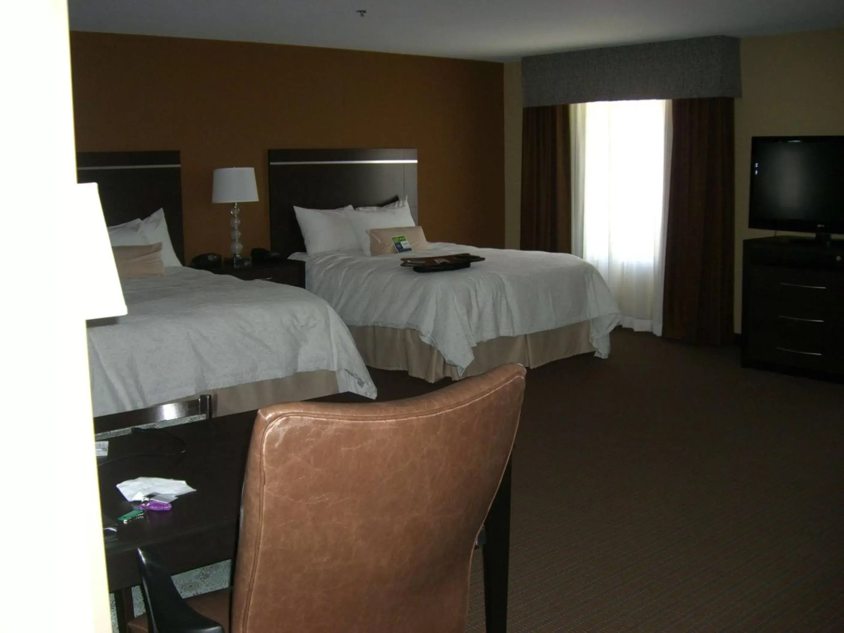 Bed in Hampton Inn and Suites Pueblo/North