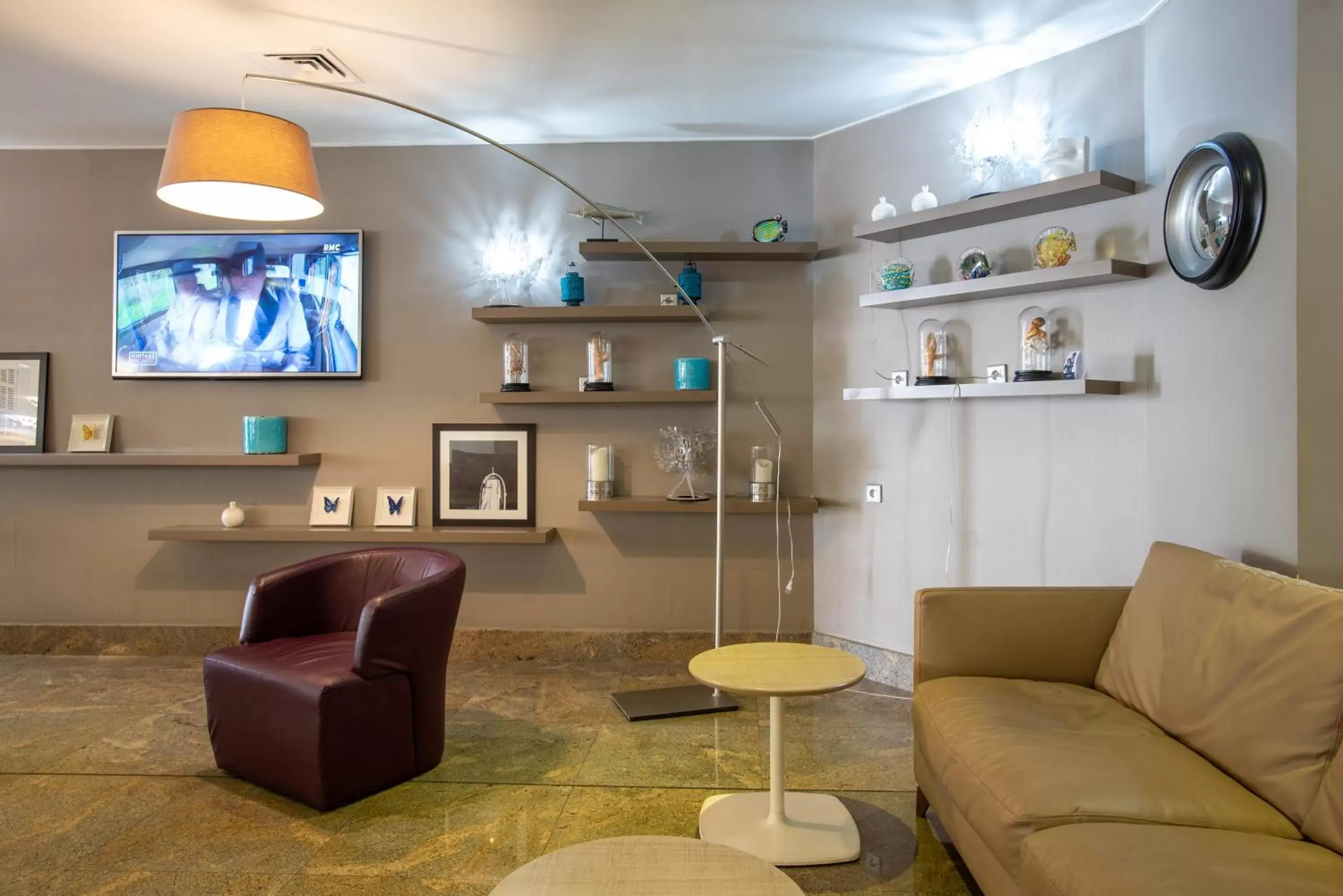 Lounge or bar, Seating Area in Mercure Marseille Centre Vieux Port