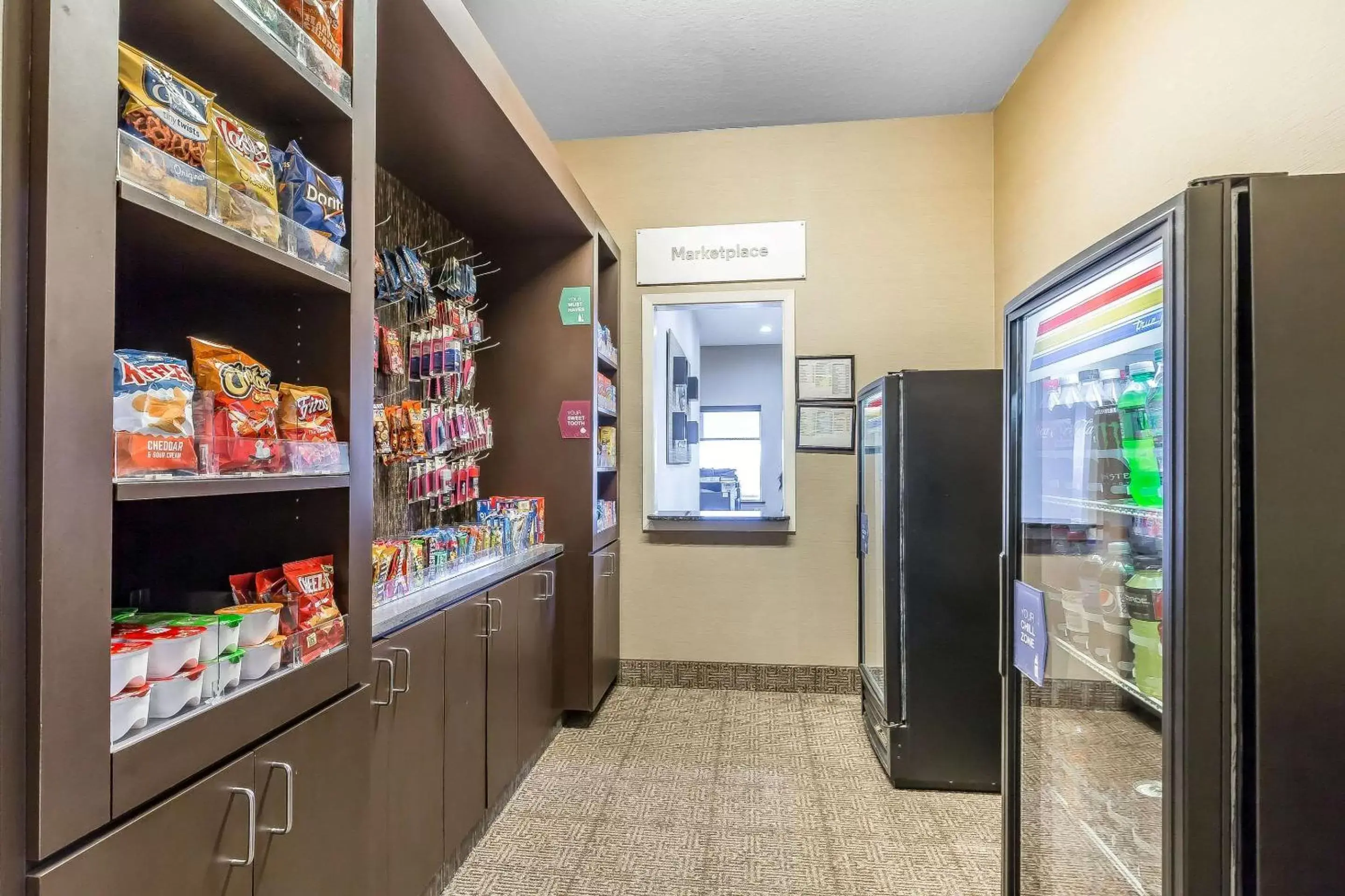 Other, Supermarket/Shops in Comfort Suites Houston IAH Airport - Beltway 8