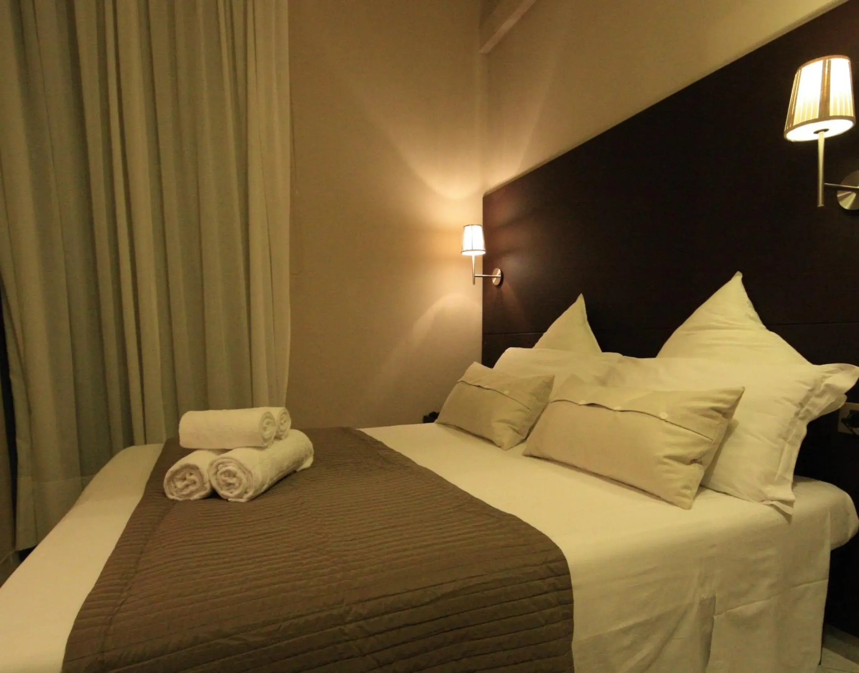 Bed in Hotel Felice