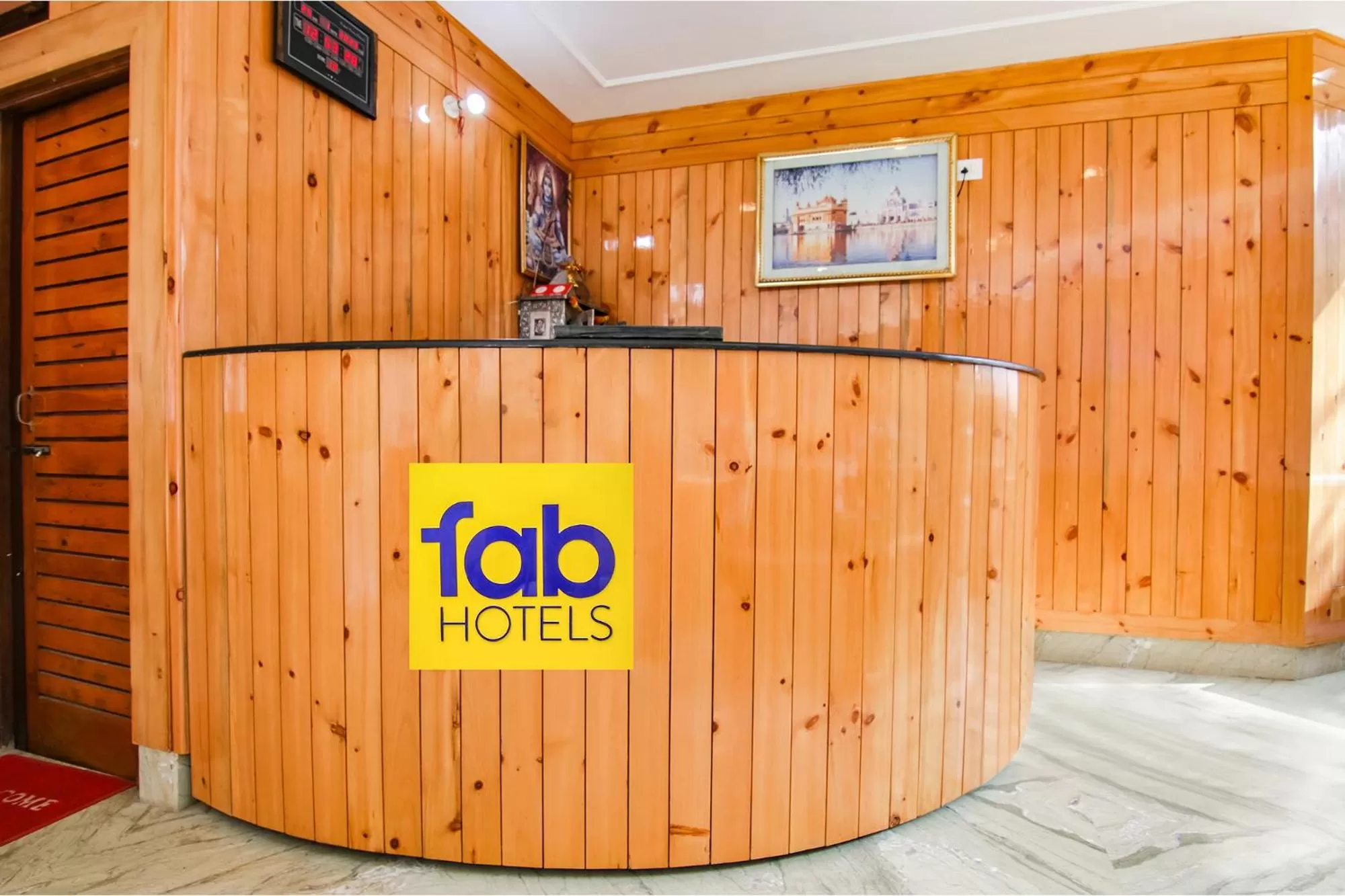 Lobby or reception in FabHotel Rosewood Inn I