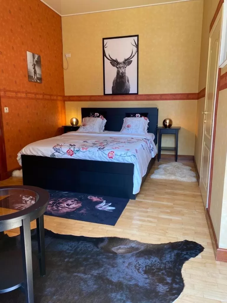 Bed in Château Les Tourelles