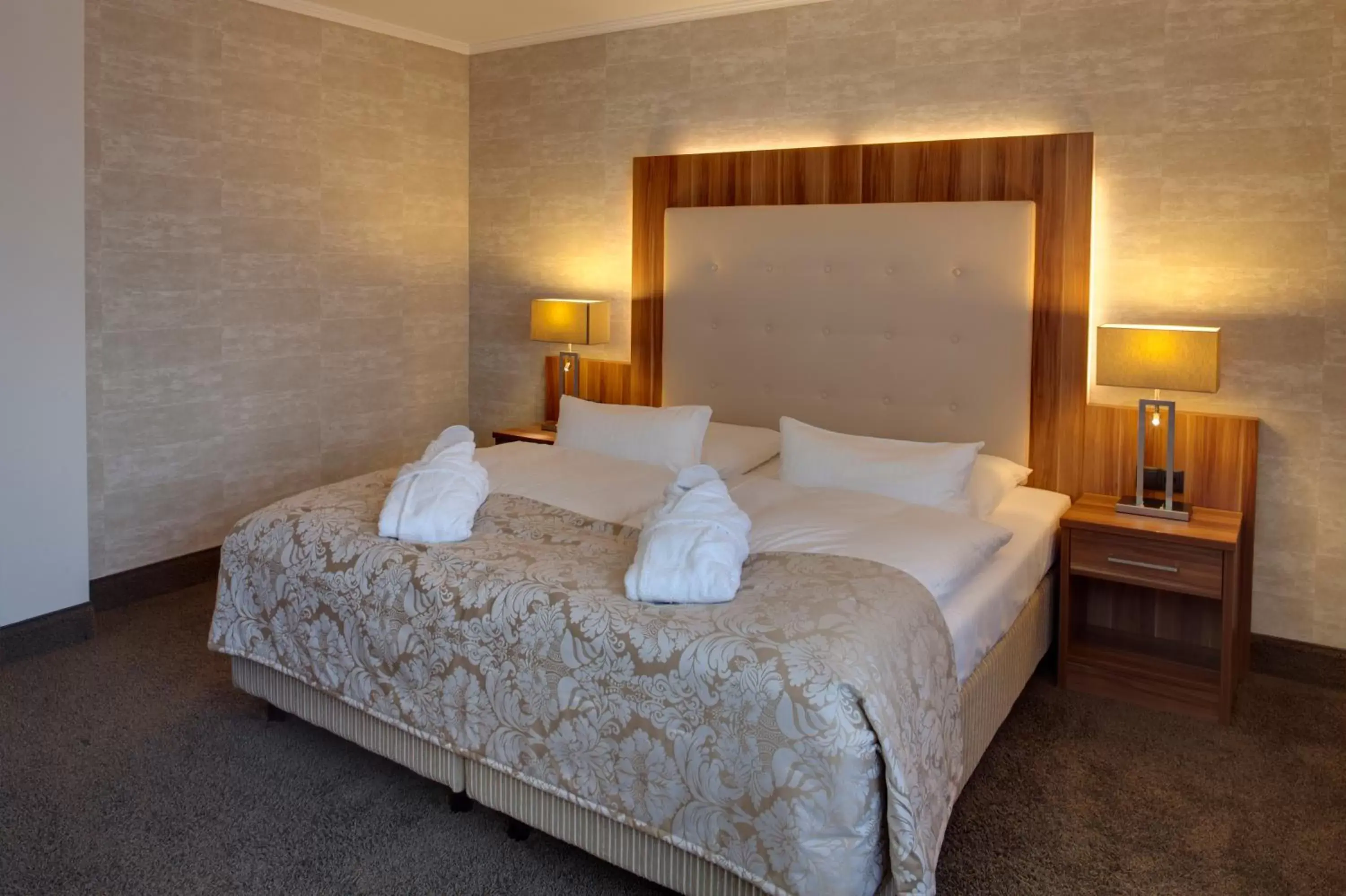 Photo of the whole room, Bed in Best Western Plus Hotel Böttcherhof