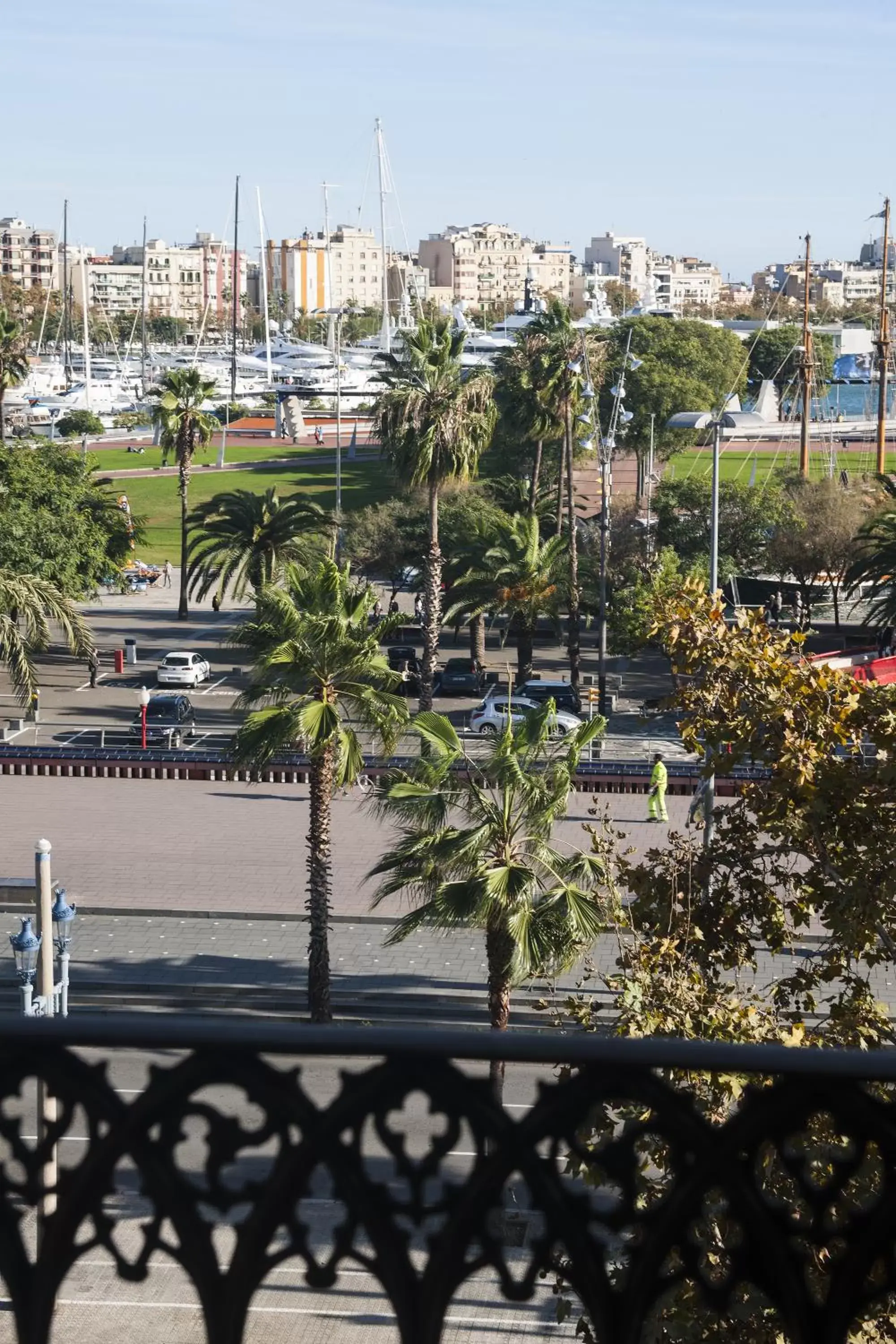 View (from property/room), Balcony/Terrace in Serras Barcelona