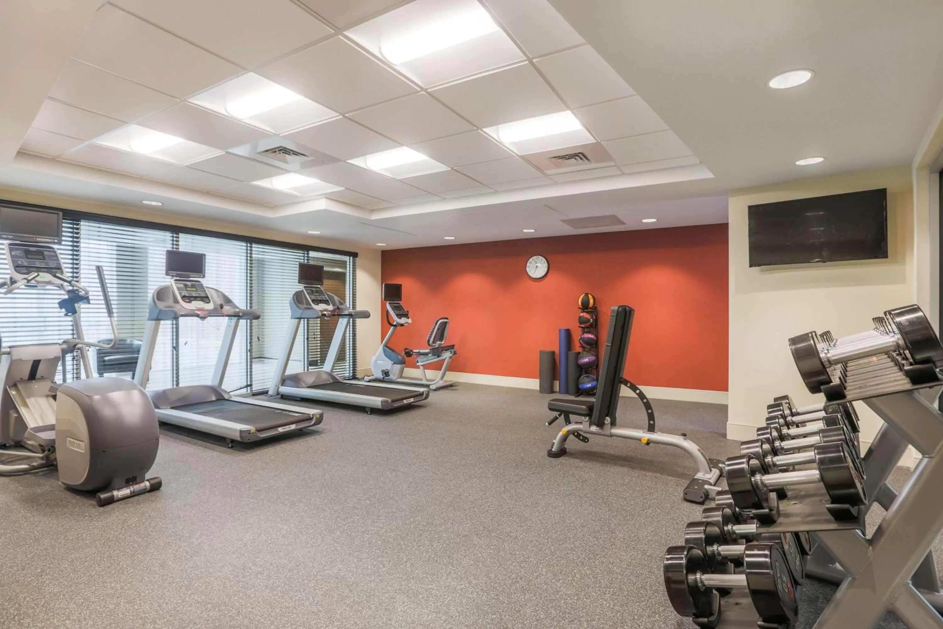 Fitness centre/facilities in Homewood Suites By Hilton Charleston Historic District