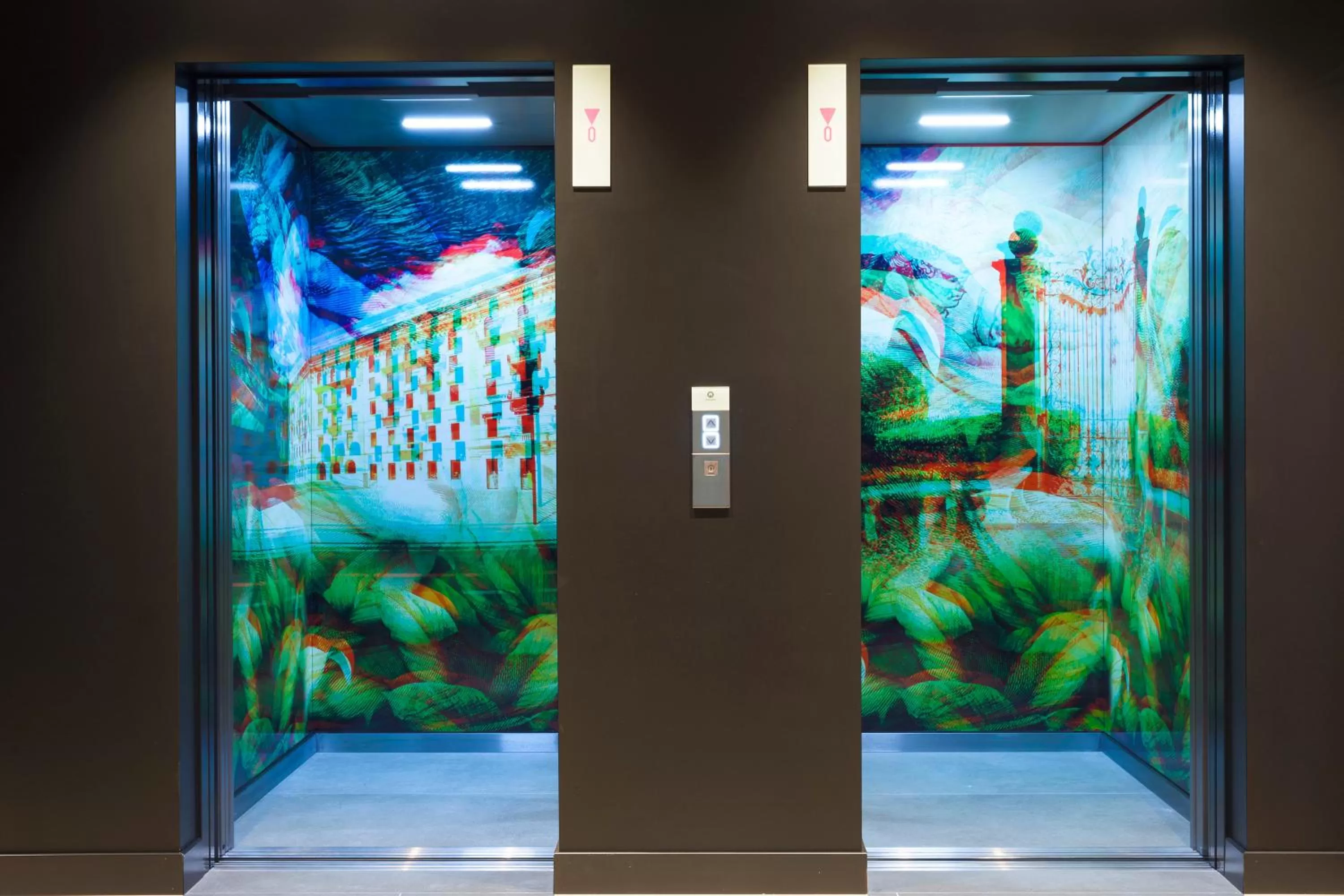 elevator in LUGANODANTE Boutique & Lifestyle Hotel