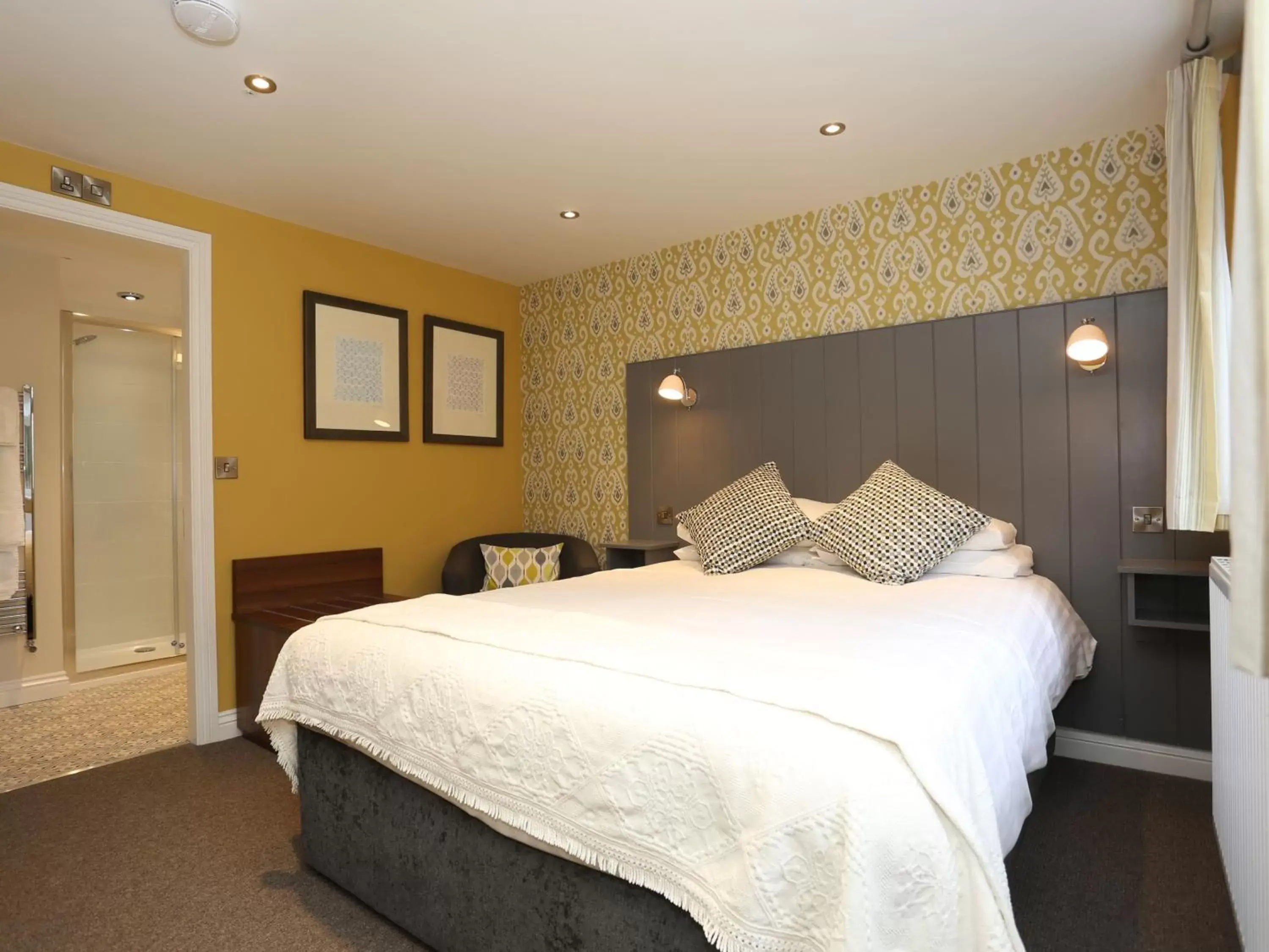 Deluxe King Room in The Cliffe at Dinham
