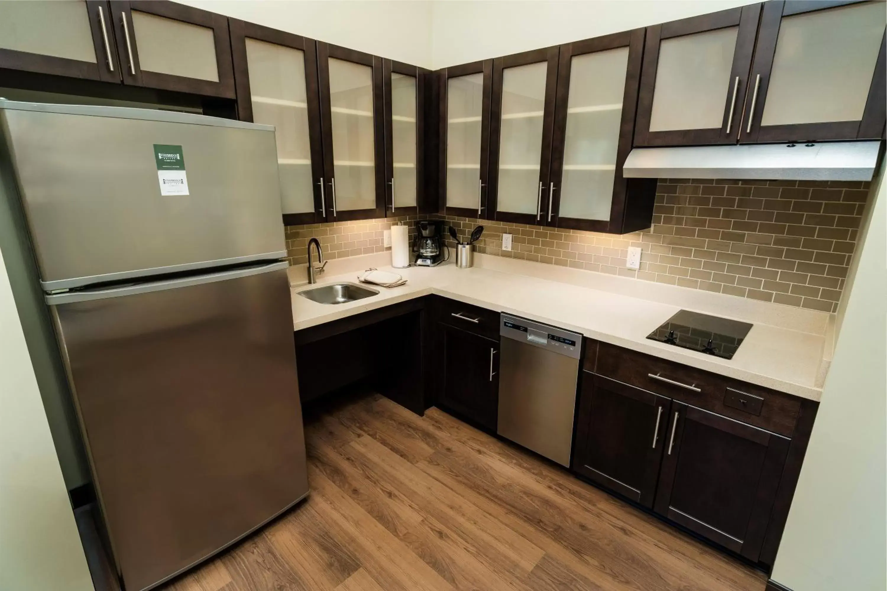 Photo of the whole room, Kitchen/Kitchenette in Staybridge Suites - Newark - Fremont, an IHG Hotel