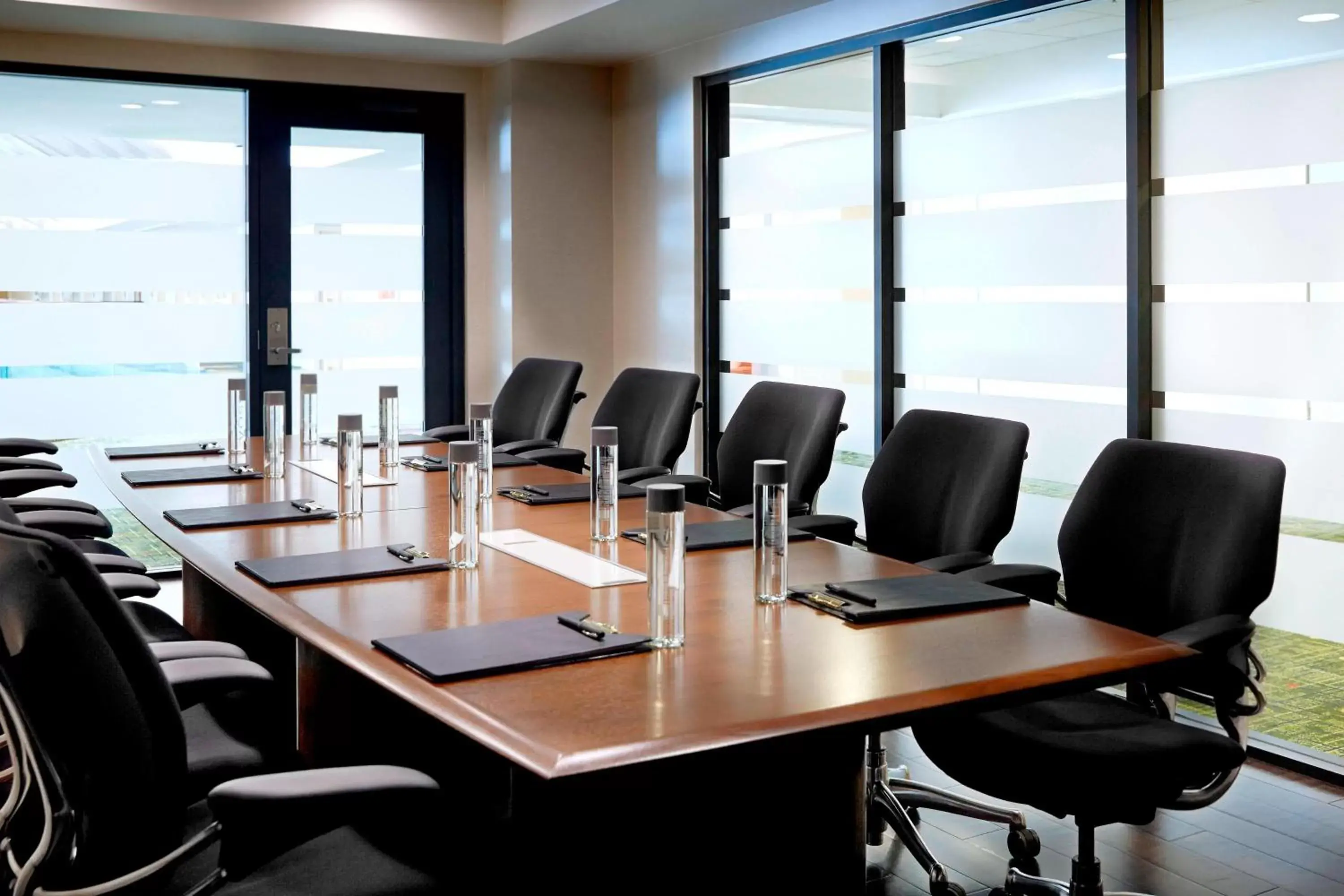 Meeting/conference room in San Francisco Airport Marriott Waterfront