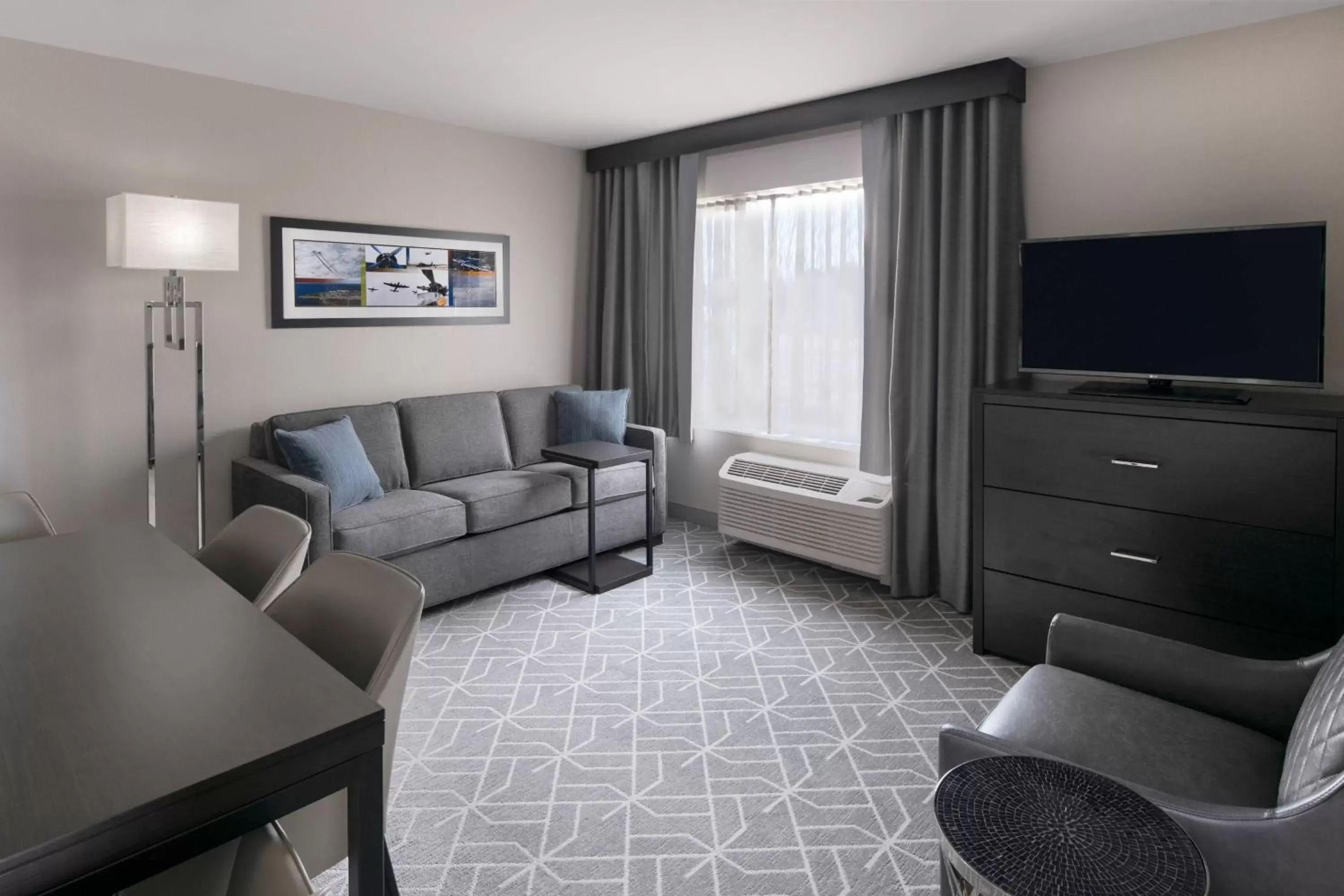 Living room, Seating Area in TownePlace Suites by Marriott Providence North Kingstown