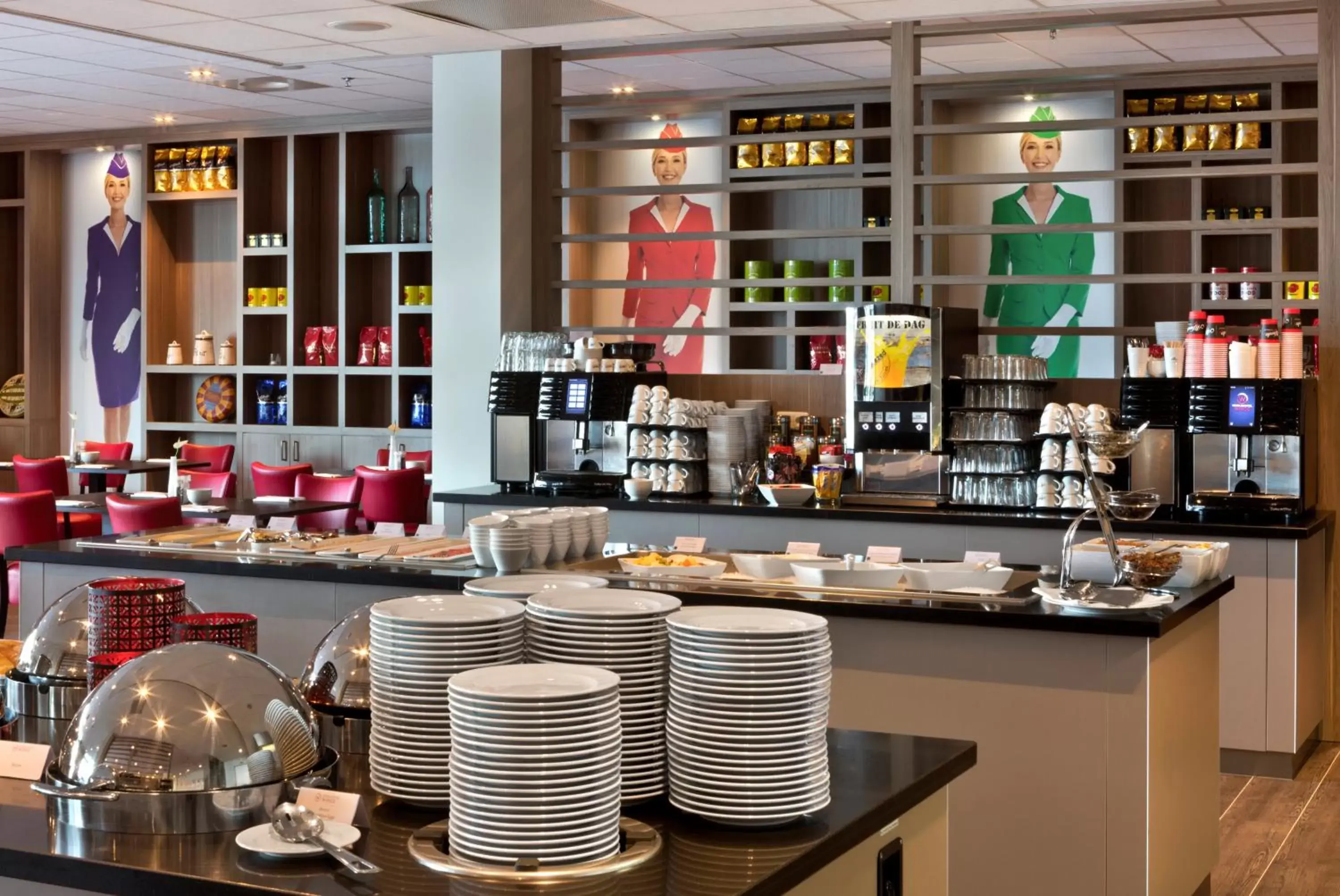 Buffet breakfast, Restaurant/Places to Eat in Fletcher Hotel-Restaurant Wings-Rotterdam