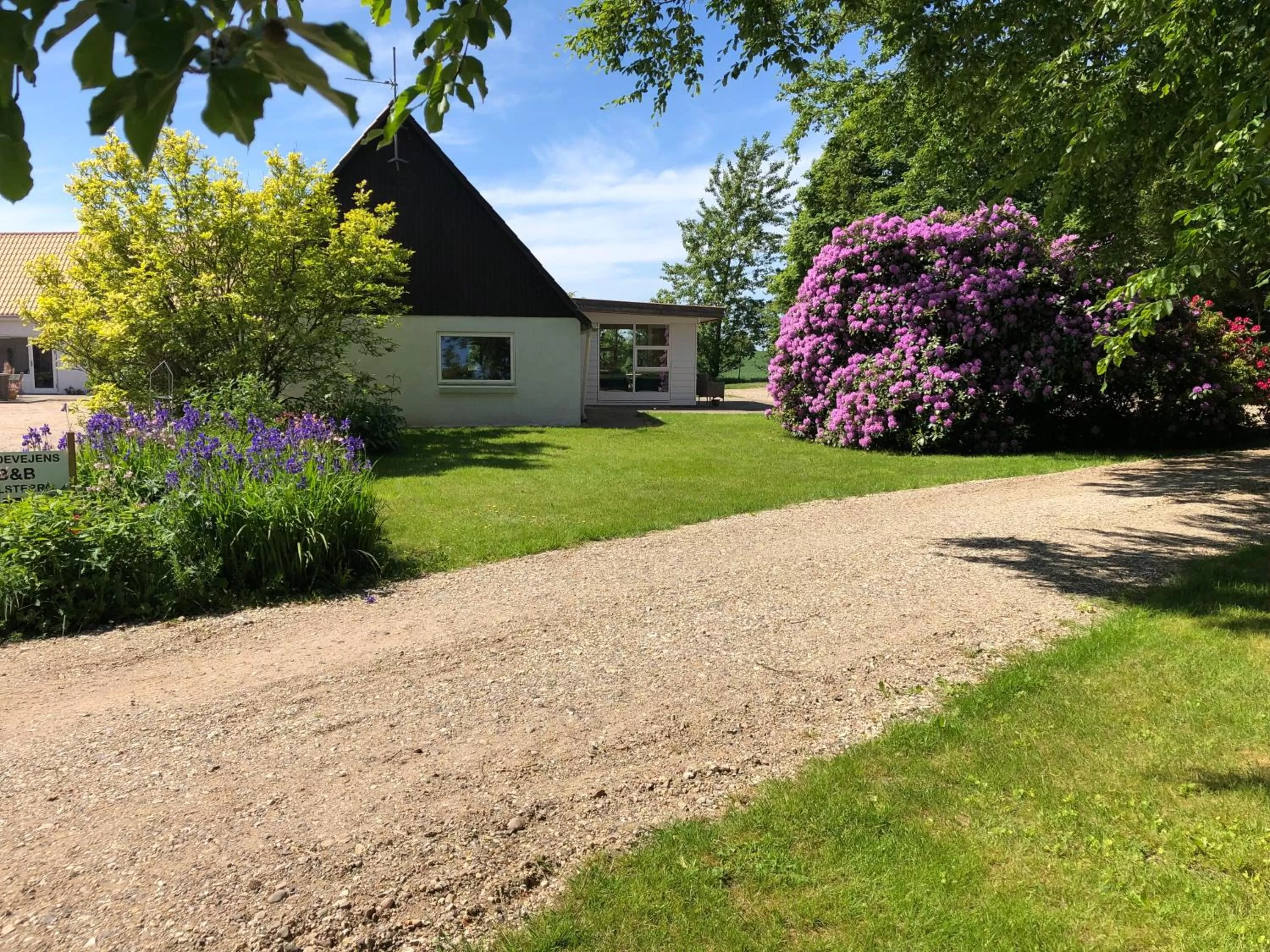 Property building in Landevejens B&B Holstebro