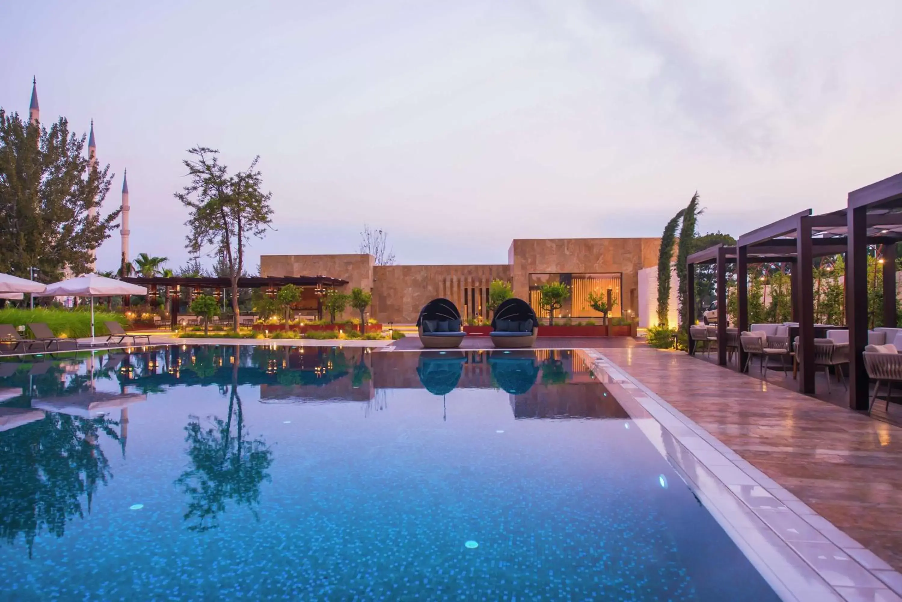 Pool view, Swimming Pool in Adana HiltonSA Hotel