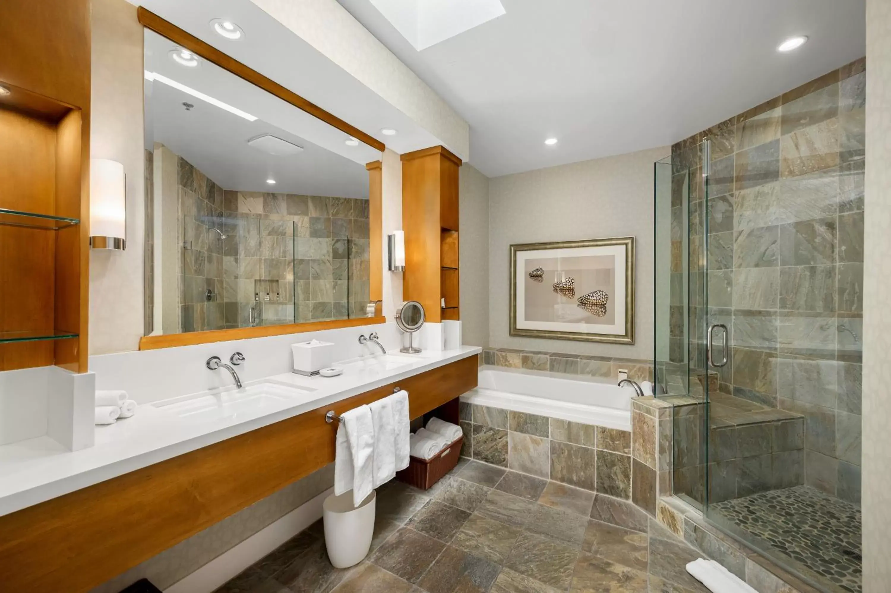 Shower, Bathroom in Hyatt Regency Indian Wells Resort & Spa