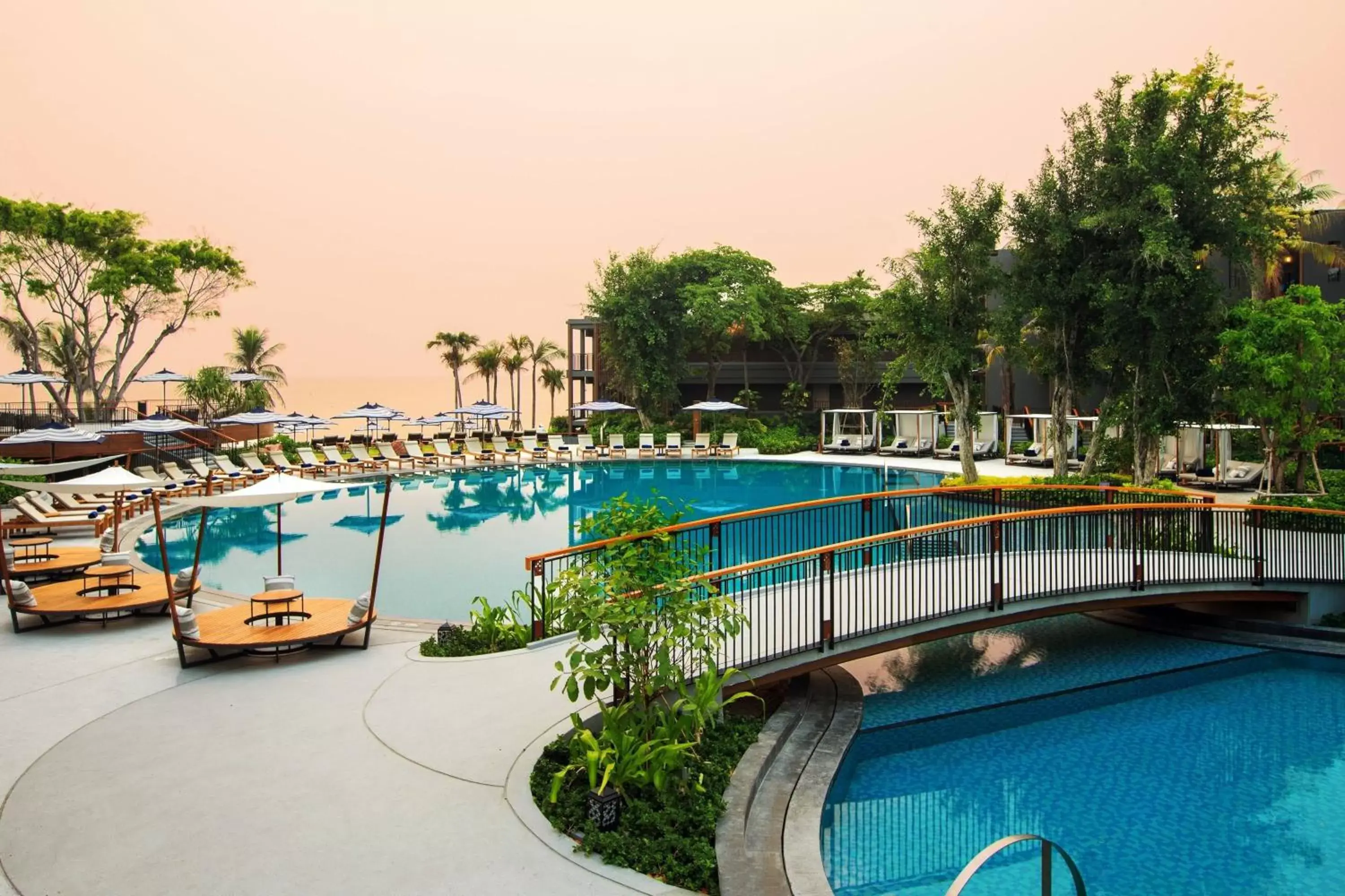 Swimming Pool in Hua Hin Marriott Resort and Spa