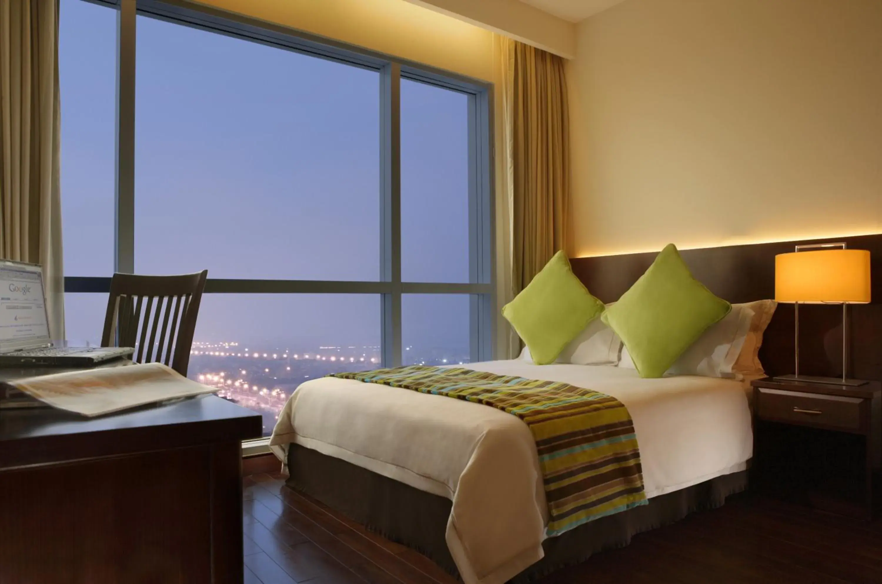 Bedroom, Bed in Fraser Suites Hanoi