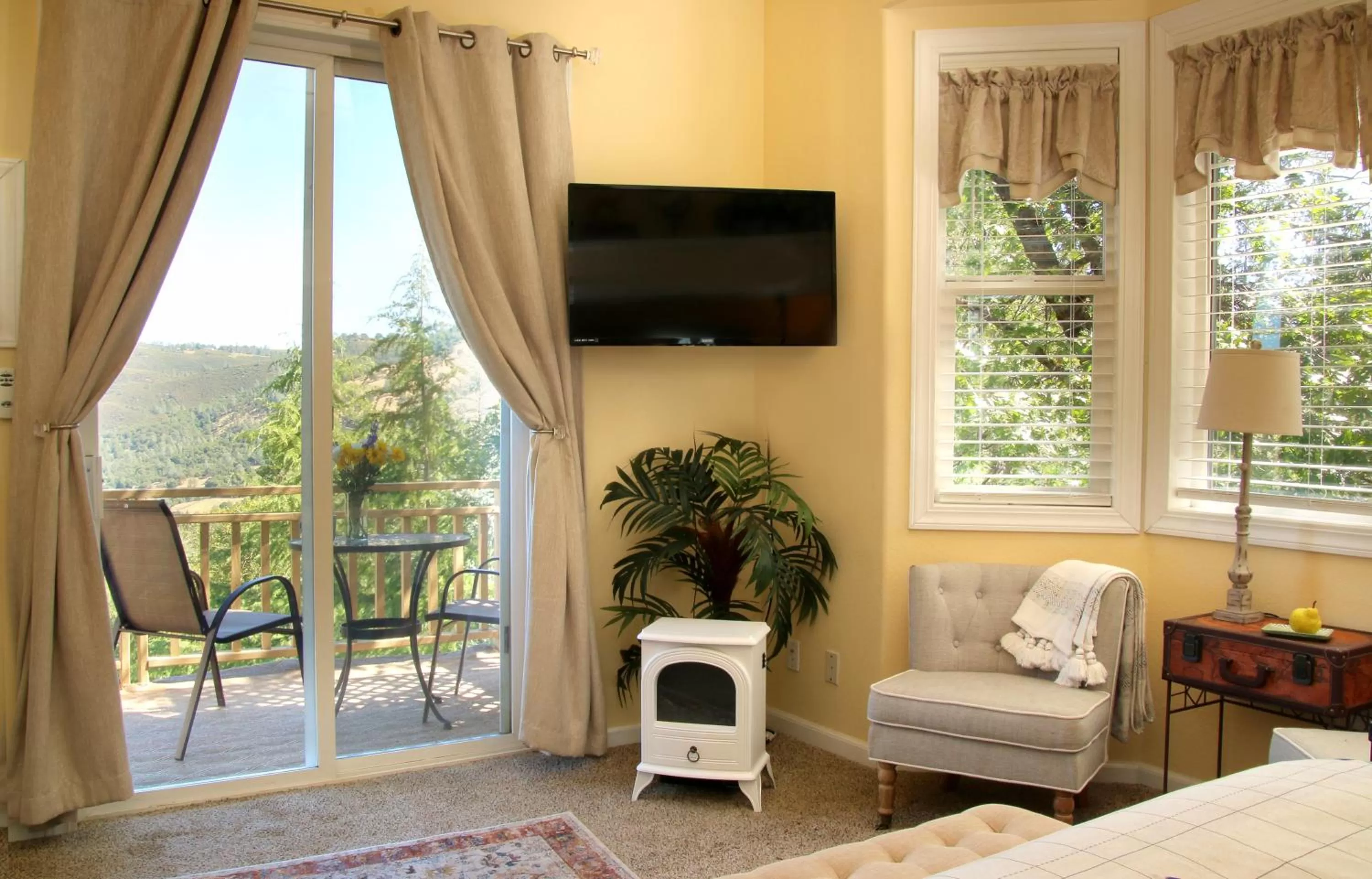 Living room in Bella Vista Bed and Breakfast