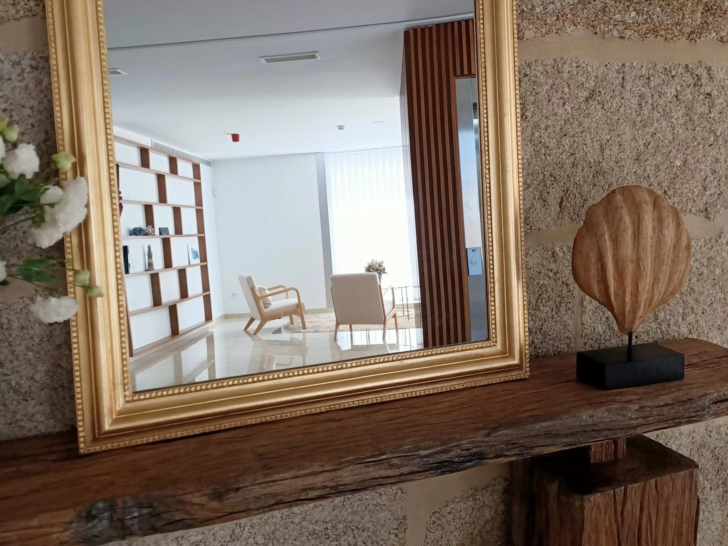 Library in HOTEL BOUTIQUE VILAVELLA