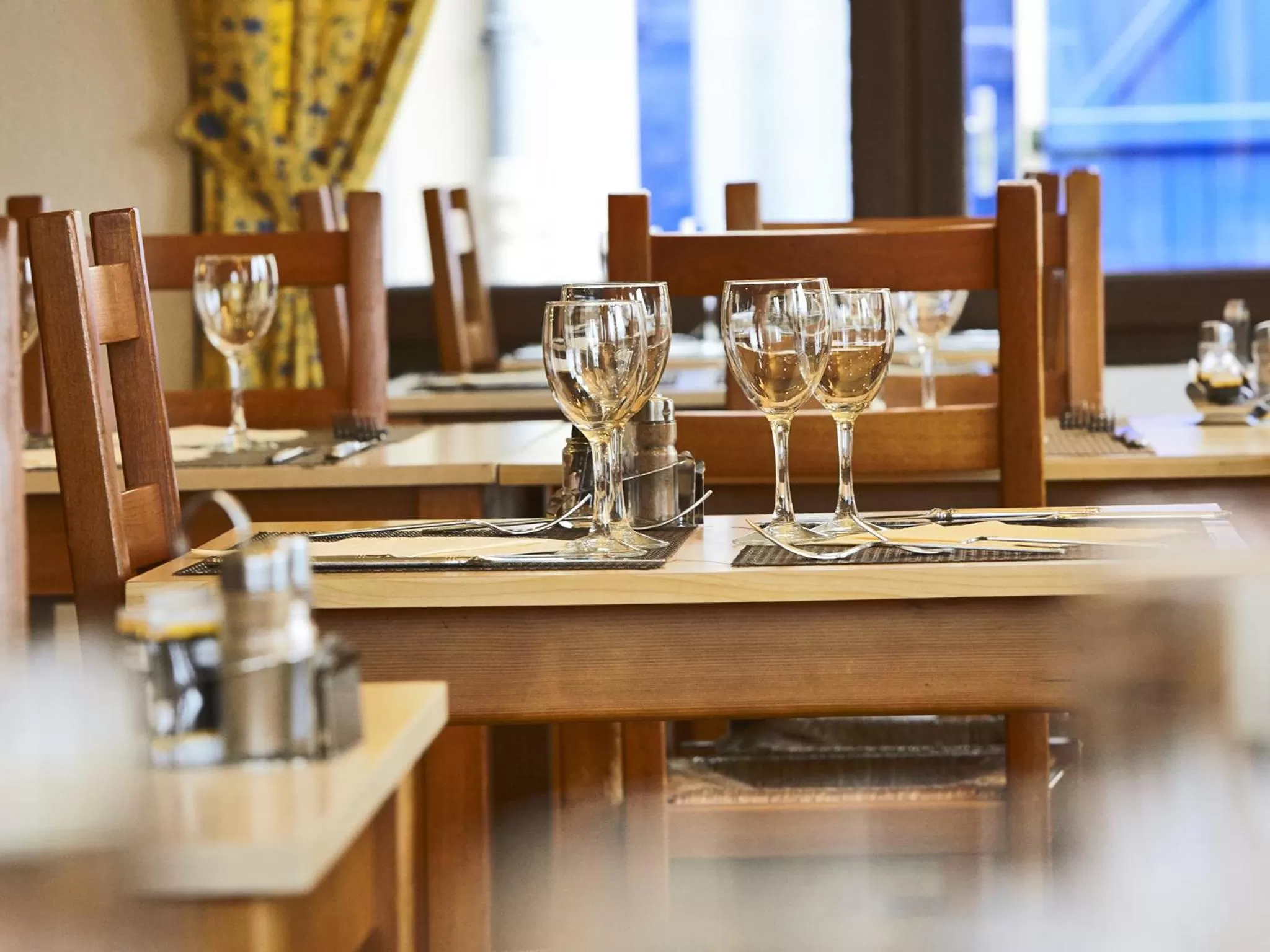 Restaurant/places to eat in Comfort Hotel Etampes