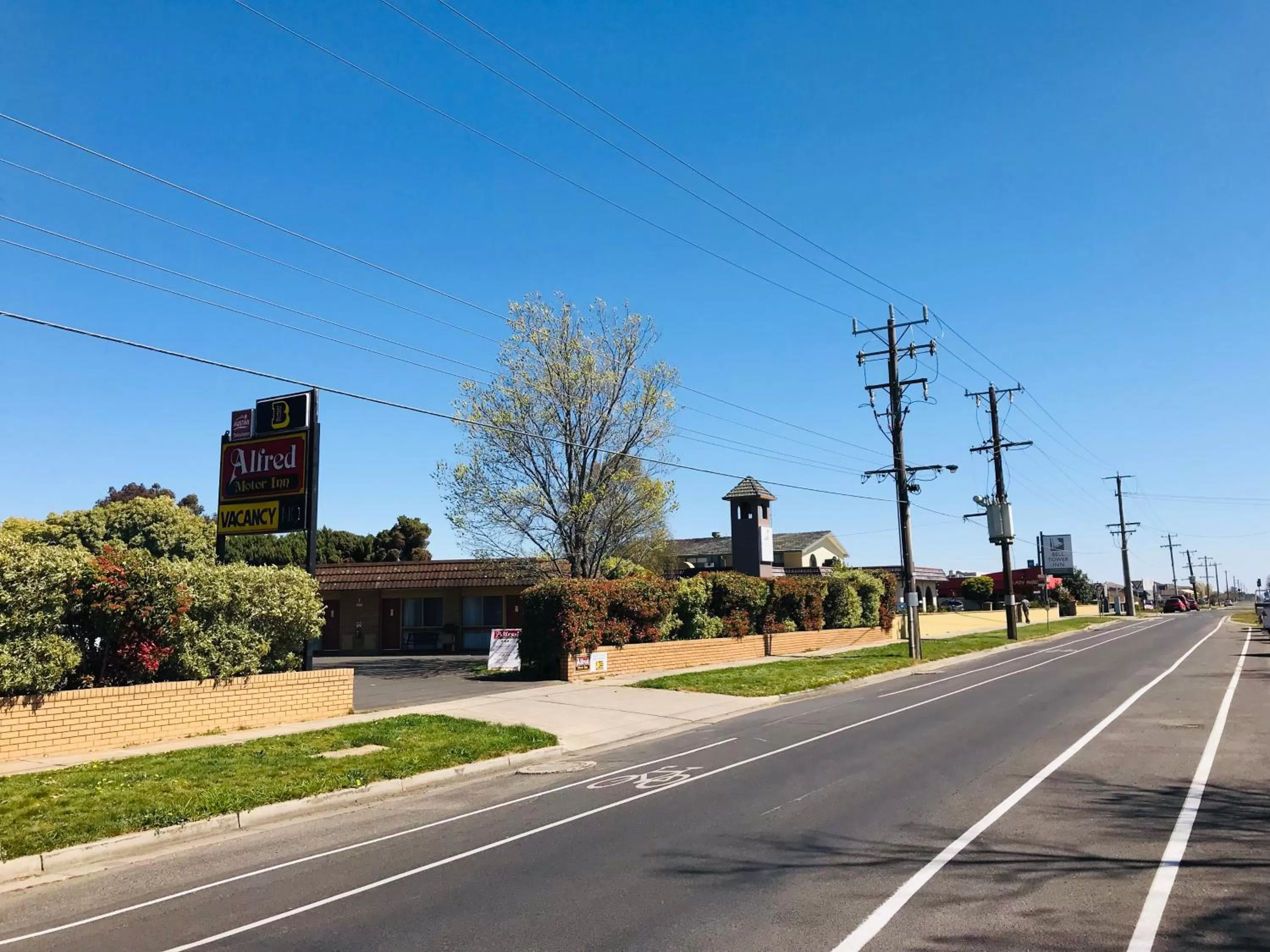 Neighbourhood in Alfred Motor Inn